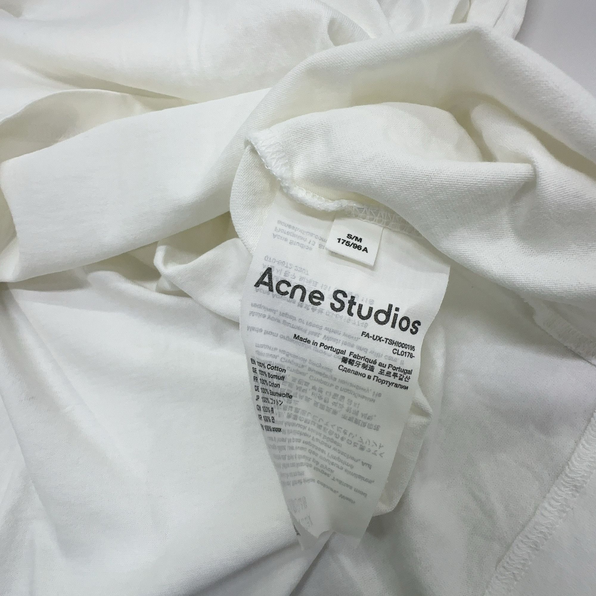 Acne Studios Acne Studios Burger Graphic Kiss Me T-Shirt M Size US M / EU 48-50 / 2 - 4 Thumbnail