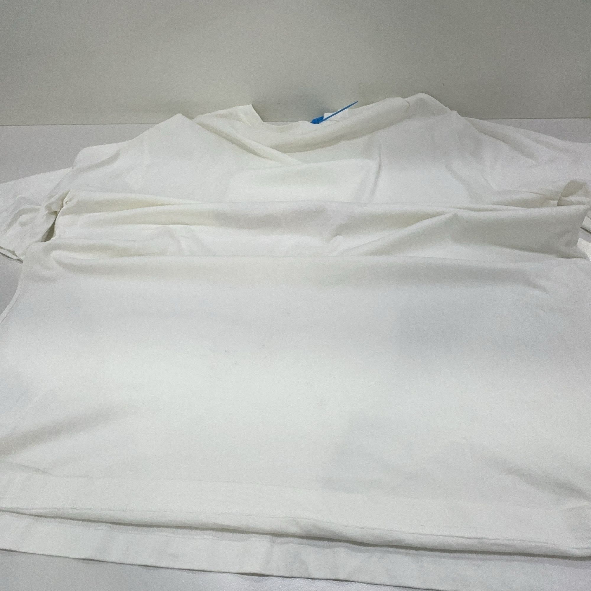 Acne Studios Acne Studios Burger Graphic Kiss Me T-Shirt M Size US M / EU 48-50 / 2 - 12 Thumbnail