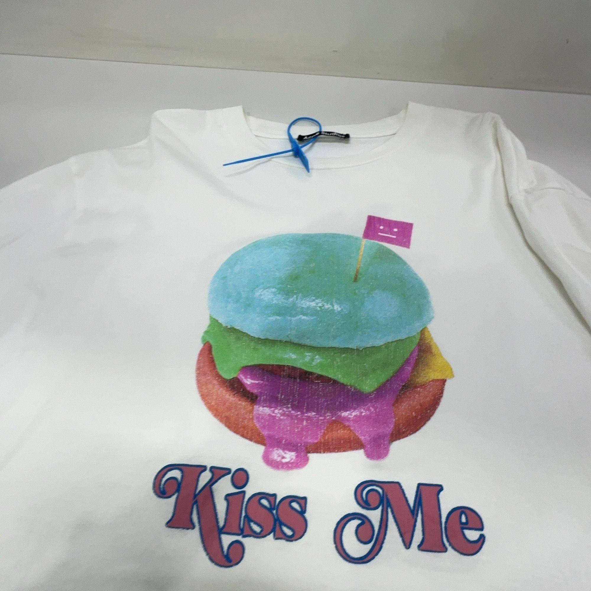 Acne Studios Acne Studios Burger Graphic Kiss Me T-Shirt M Size US M / EU 48-50 / 2 - 6 Thumbnail