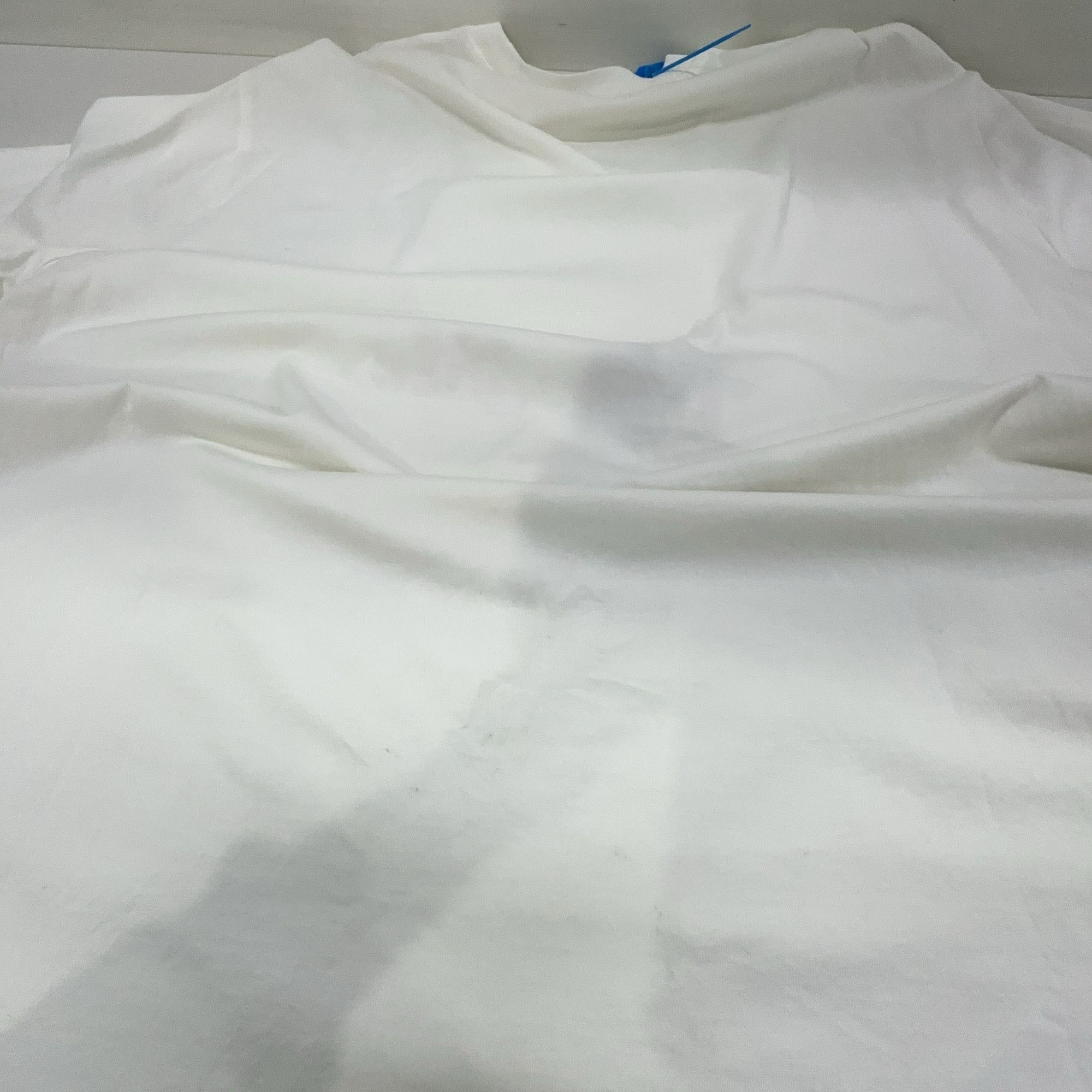 Acne Studios Acne Studios Burger Graphic Kiss Me T-Shirt M Size US M / EU 48-50 / 2 - 14 Thumbnail