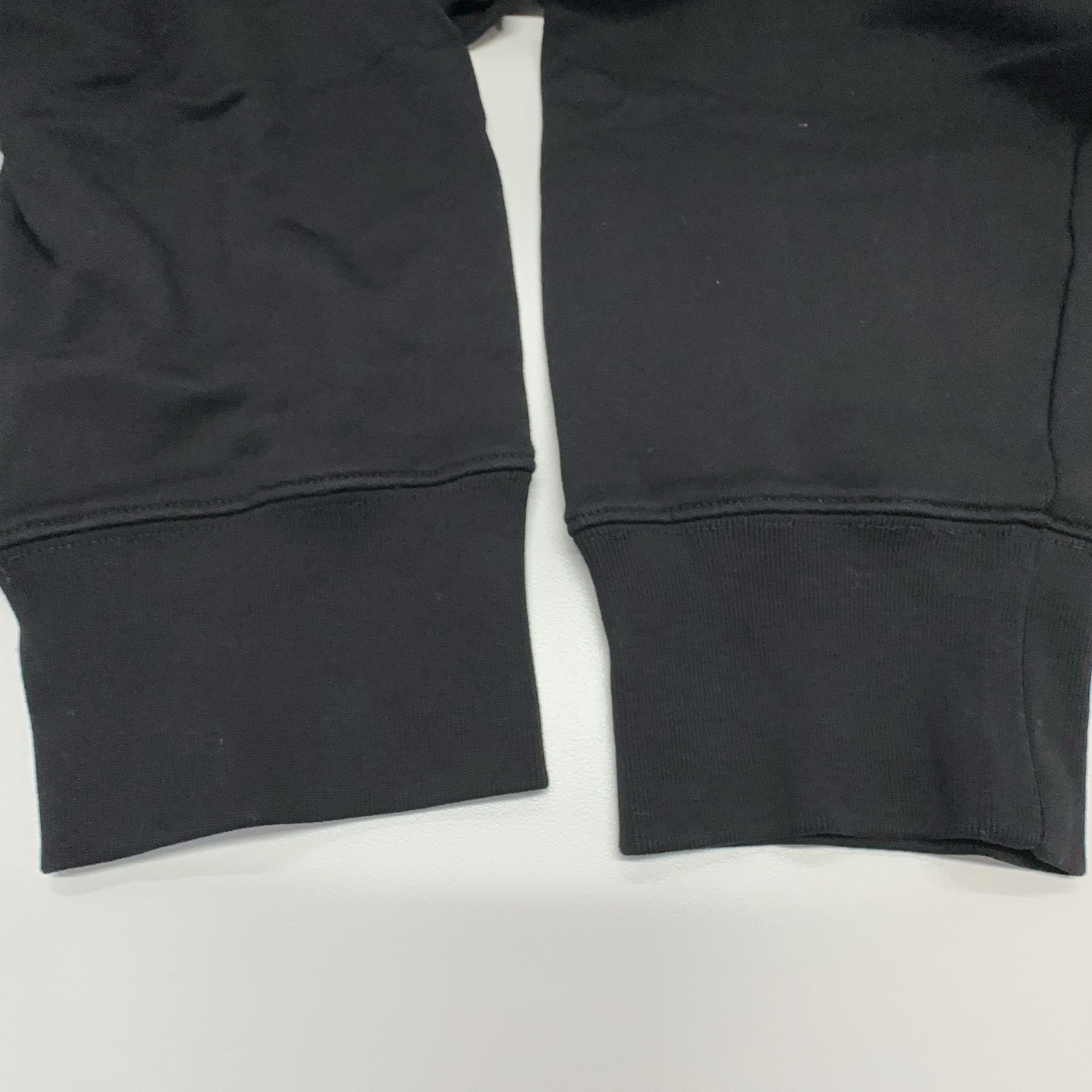 Acne Studios Acne Studios Face Patch Sweatshirt Size M Size US M / EU 48-50 / 2 - 8 Thumbnail