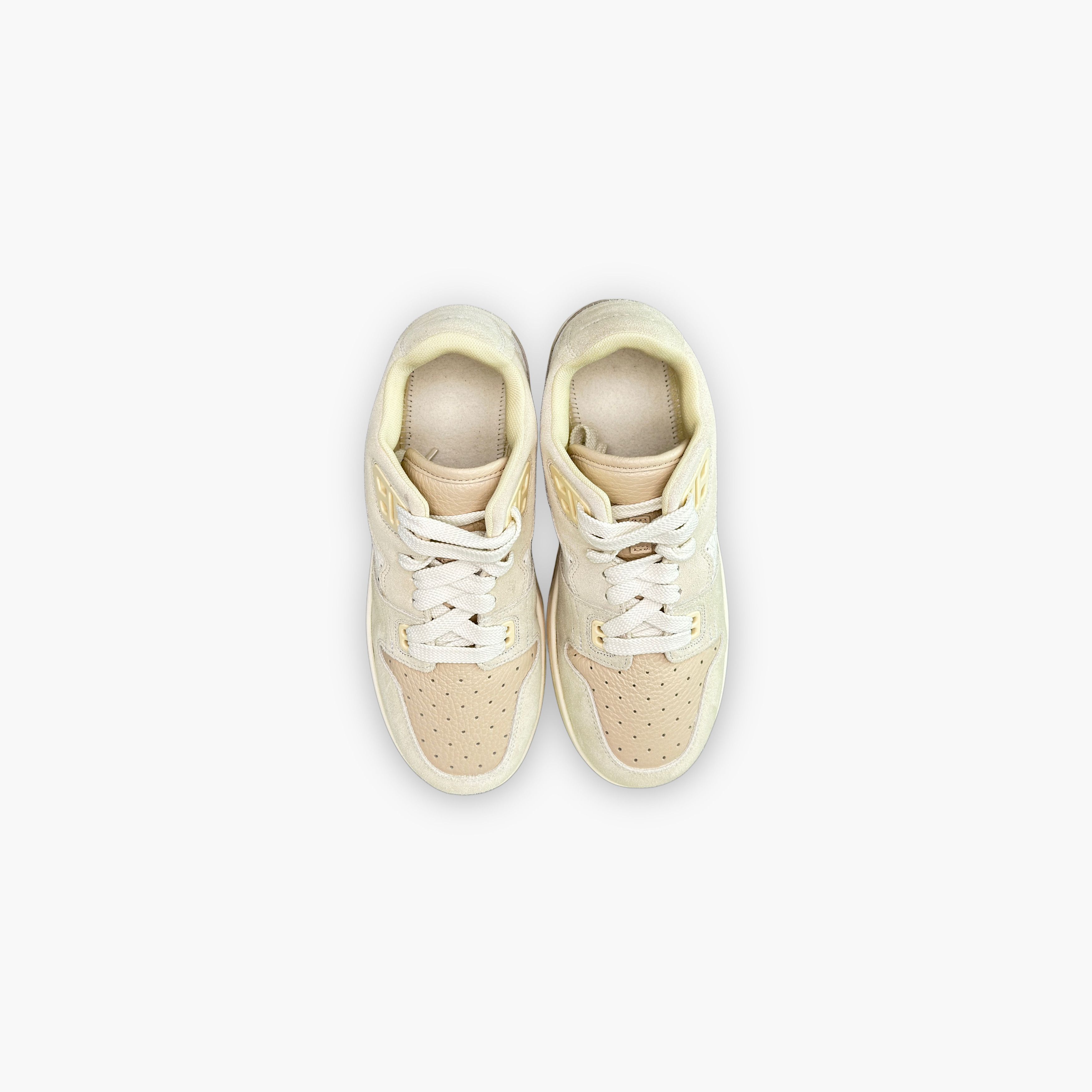 Acne Studios Acne Studios Beige Suede Low-Top Sneakers 38 Size US 8 / IT 38 - 10 Thumbnail