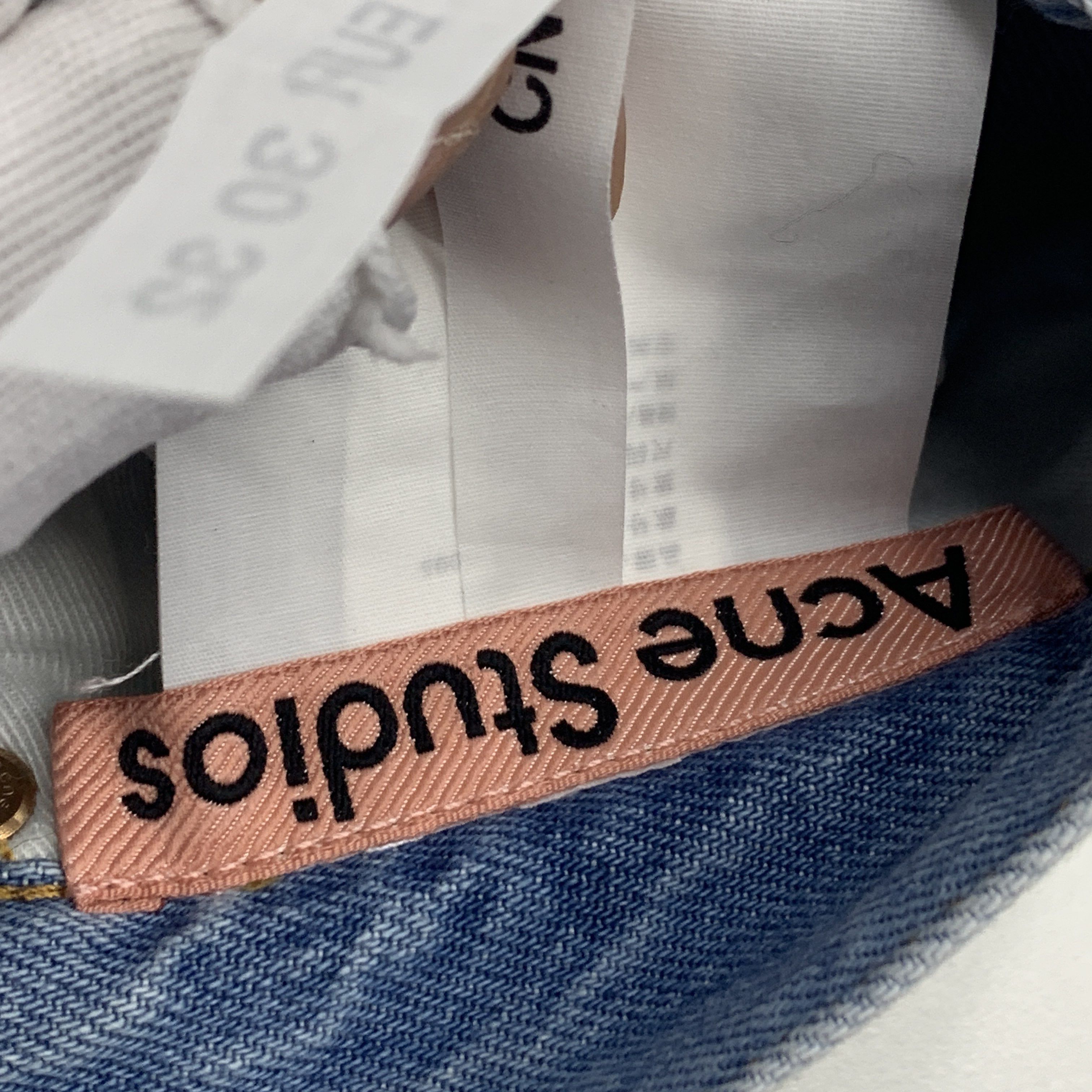 Acne Studios Acne Studios Light Wash Wide Leg Jeans 30/32 Size US 30 / EU 46 - 4 Thumbnail