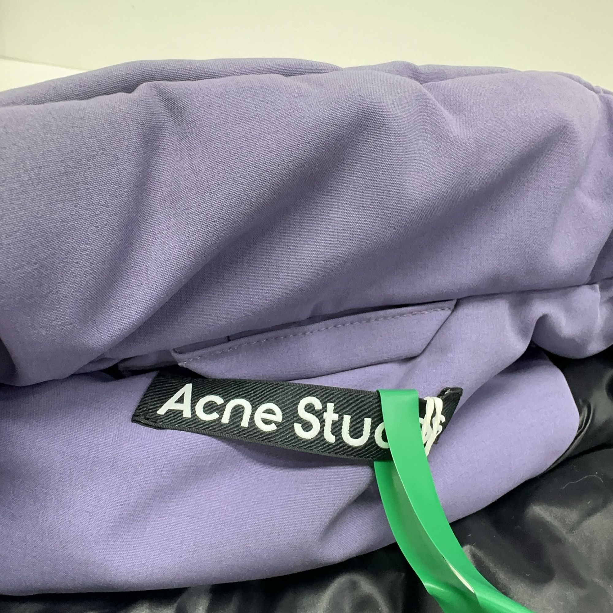 Acne Studios Acne Studios Thermal Zip Bomber Jacket XS Size US XS / EU 42 / 0 - 6 Thumbnail