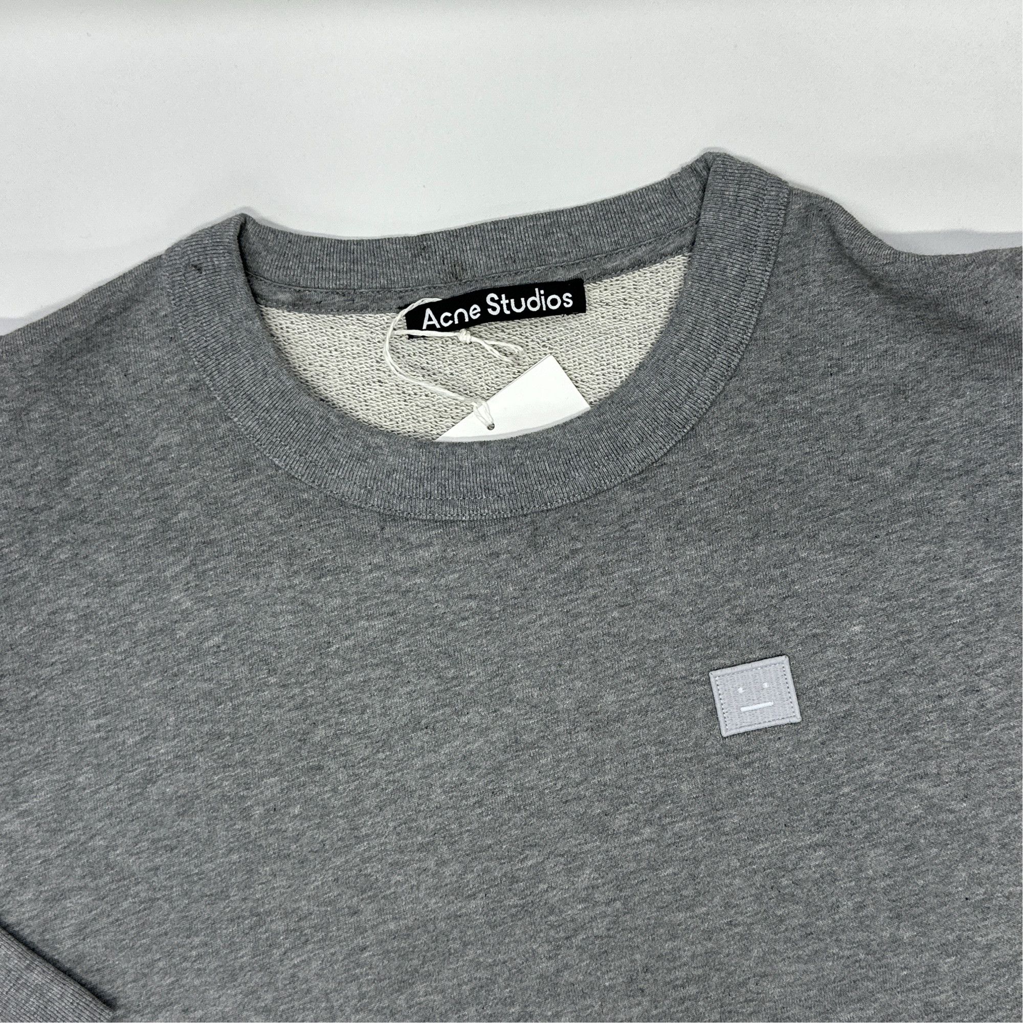Acne Studios Acne Studios Face Patch Crewneck Sweatshirt S Size S / US 4 / IT 40 - 6 Thumbnail