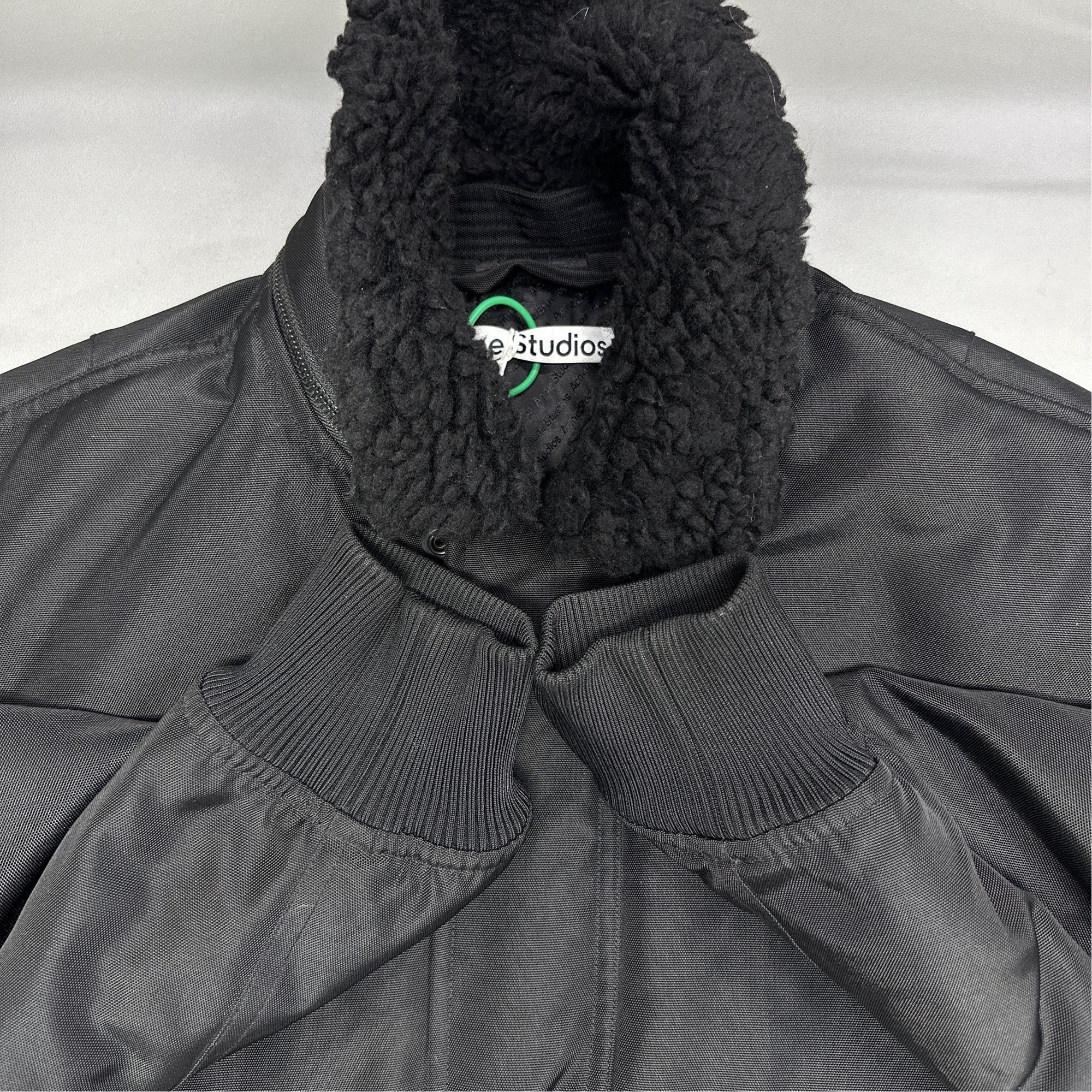 Acne Studios Acne Studios Black Fleece Collar Bomber Jacket M/L Size US L / EU 52-54 / 3 - 8 Thumbnail
