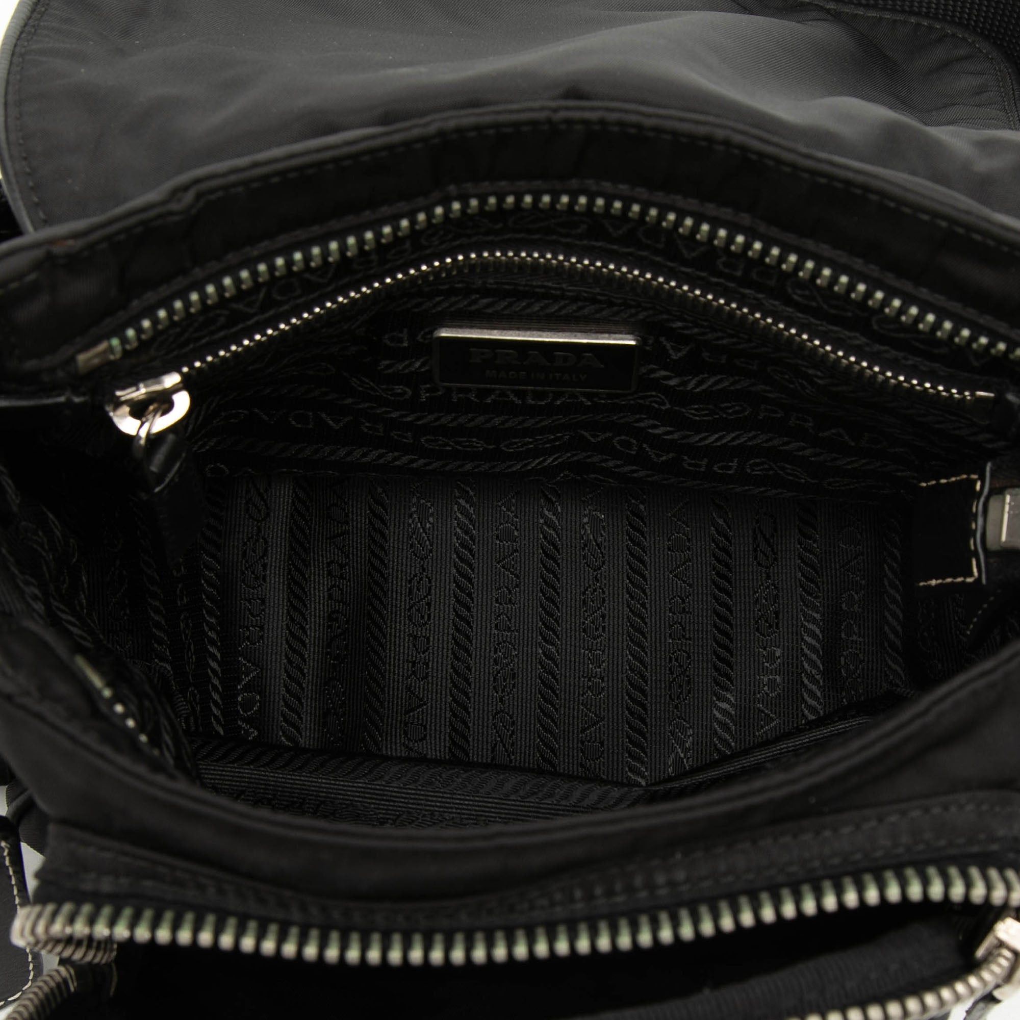 Prada Tessuto Buckle Messenger Bag Size ONE SIZE - 4 Thumbnail