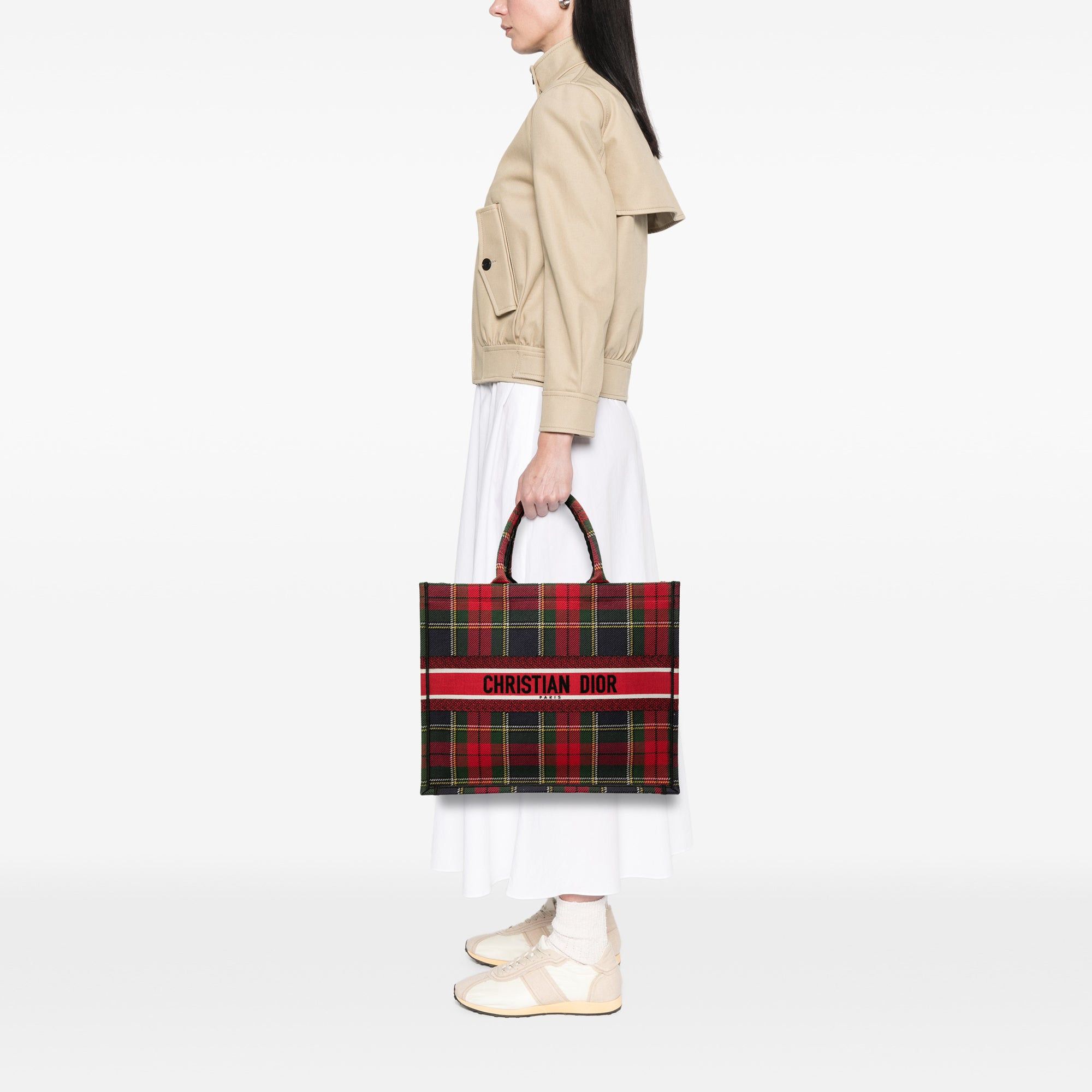 Dior Large Embroidered Canvas Tartan Check Book Tote Size ONE SIZE - 7 Thumbnail