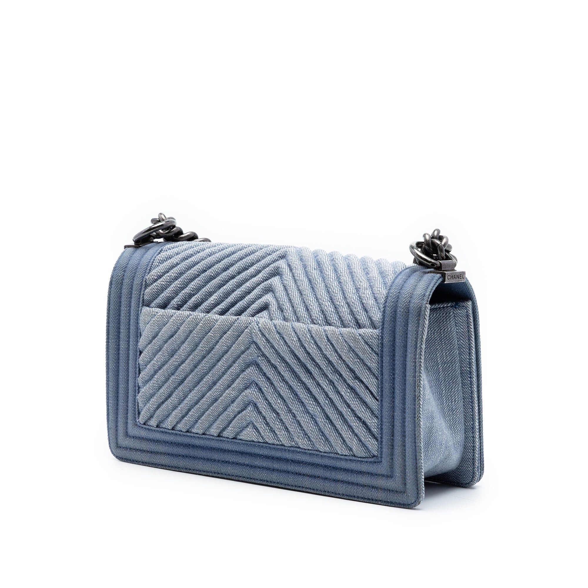 Chanel Old Medium Chevron Denim Boy Flap Size ONE SIZE - 2 Thumbnail