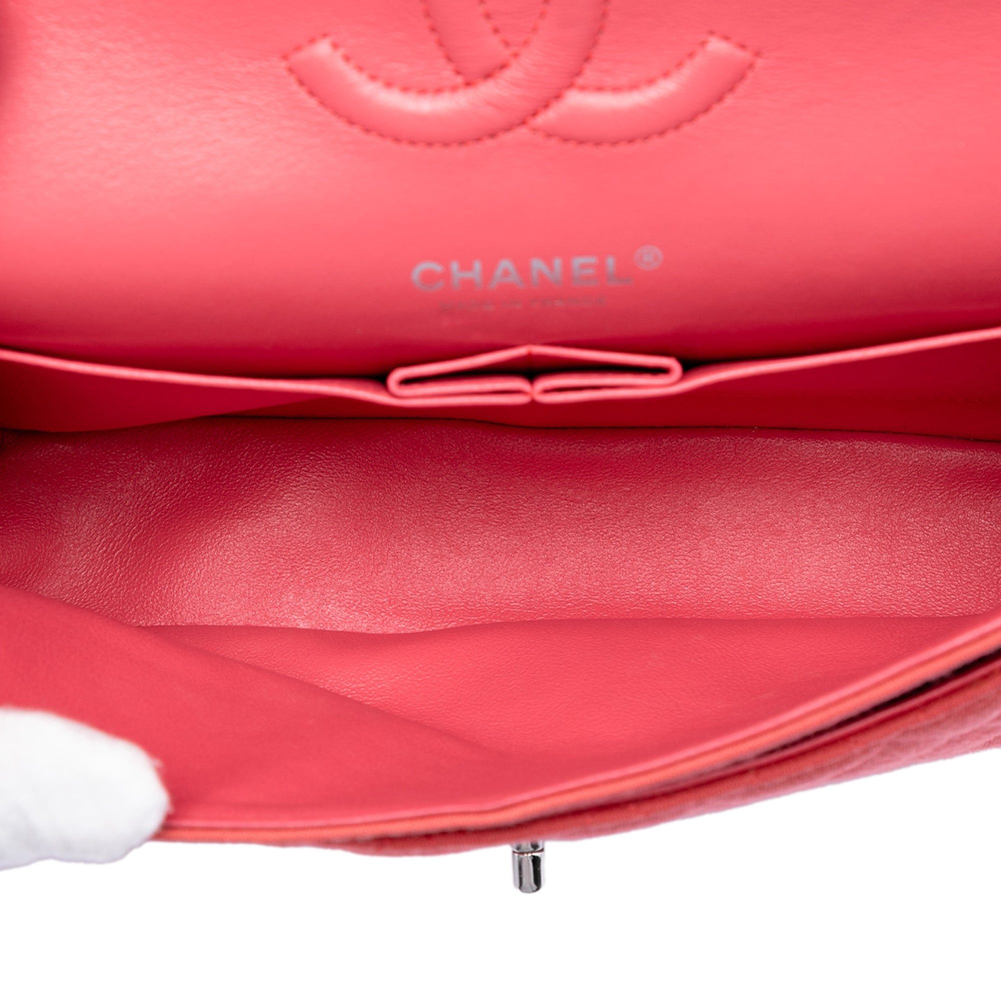Chanel Medium Classic Jersey Double Flap Size ONE SIZE - 4 Thumbnail
