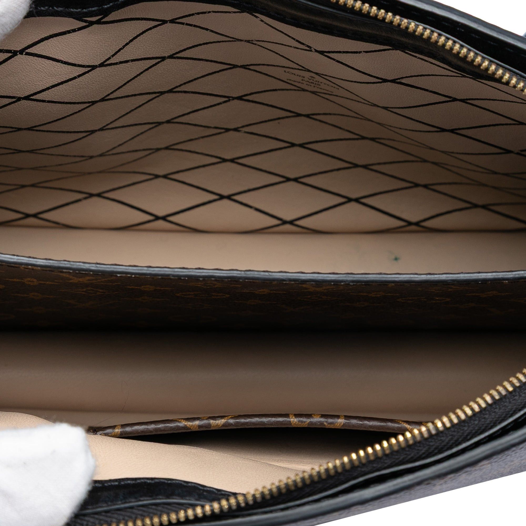 Louis Vuitton Monogram Reverse Trunk Clutch Size ONE SIZE - 4 Thumbnail