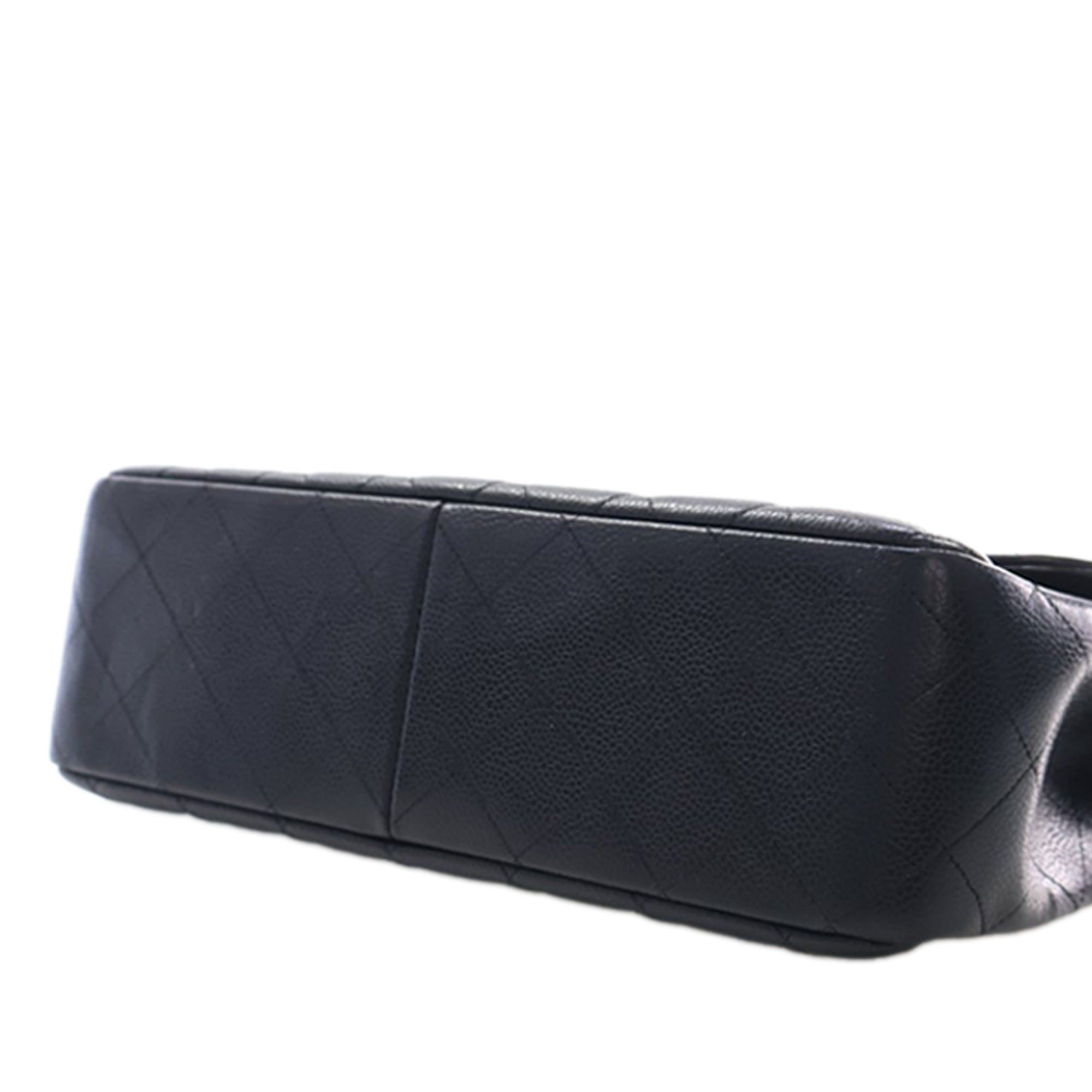 Chanel Jumbo Classic Caviar Single Flap Size ONE SIZE - 13 Thumbnail