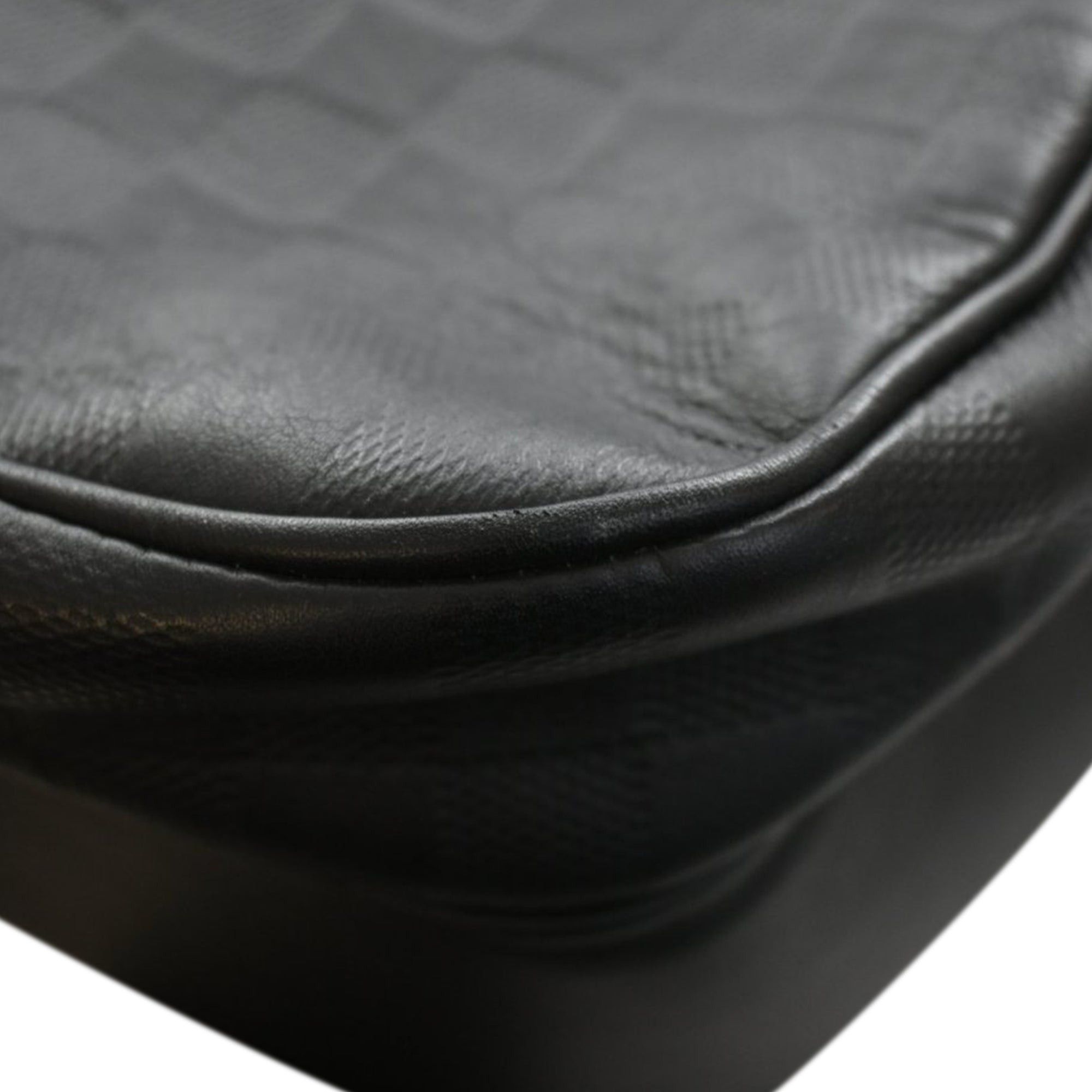 Louis Vuitton Damier Infini Michael Size ONE SIZE - 8 Thumbnail