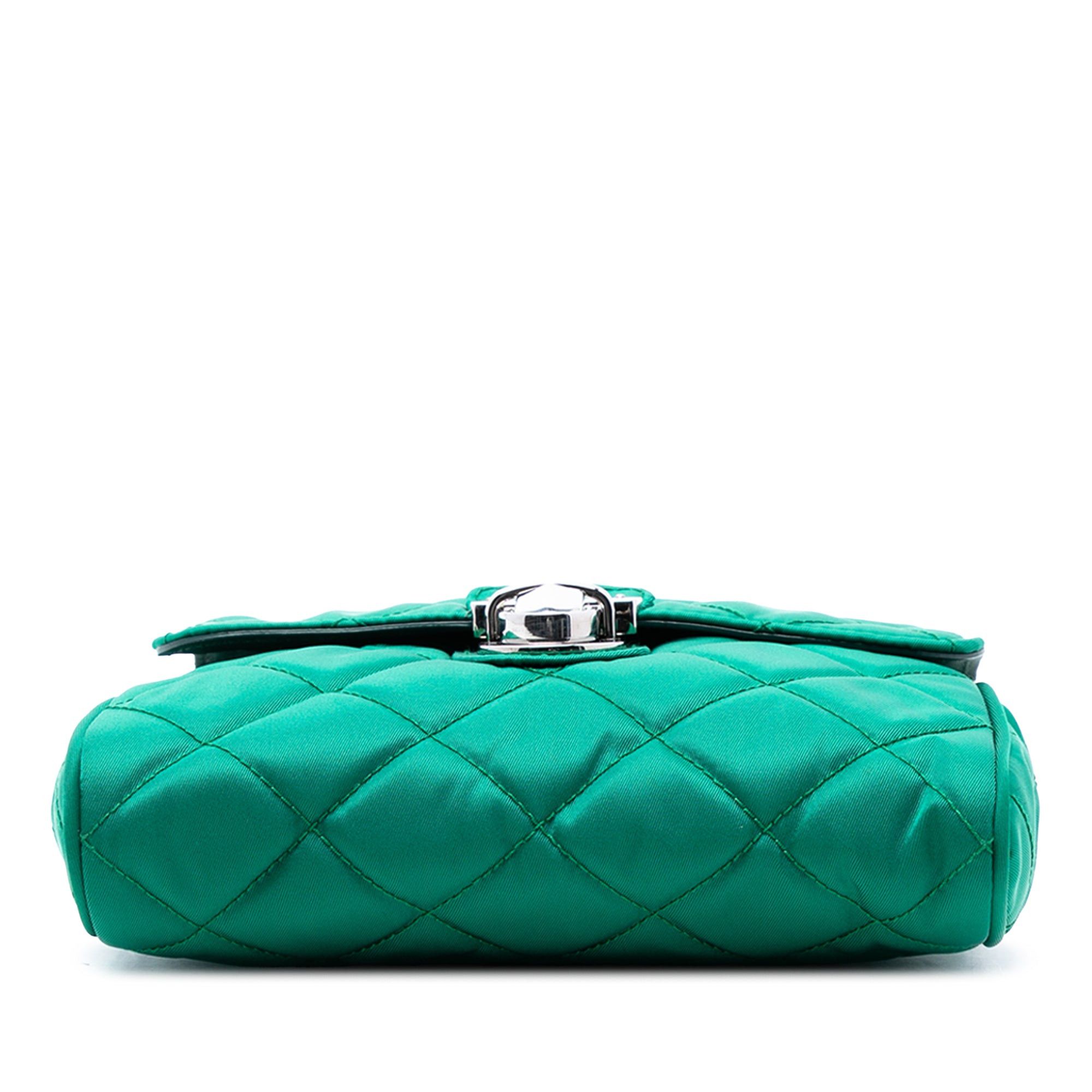 Prada Impuntu Tessuto Chain Crossbody Size ONE SIZE - 3 Thumbnail