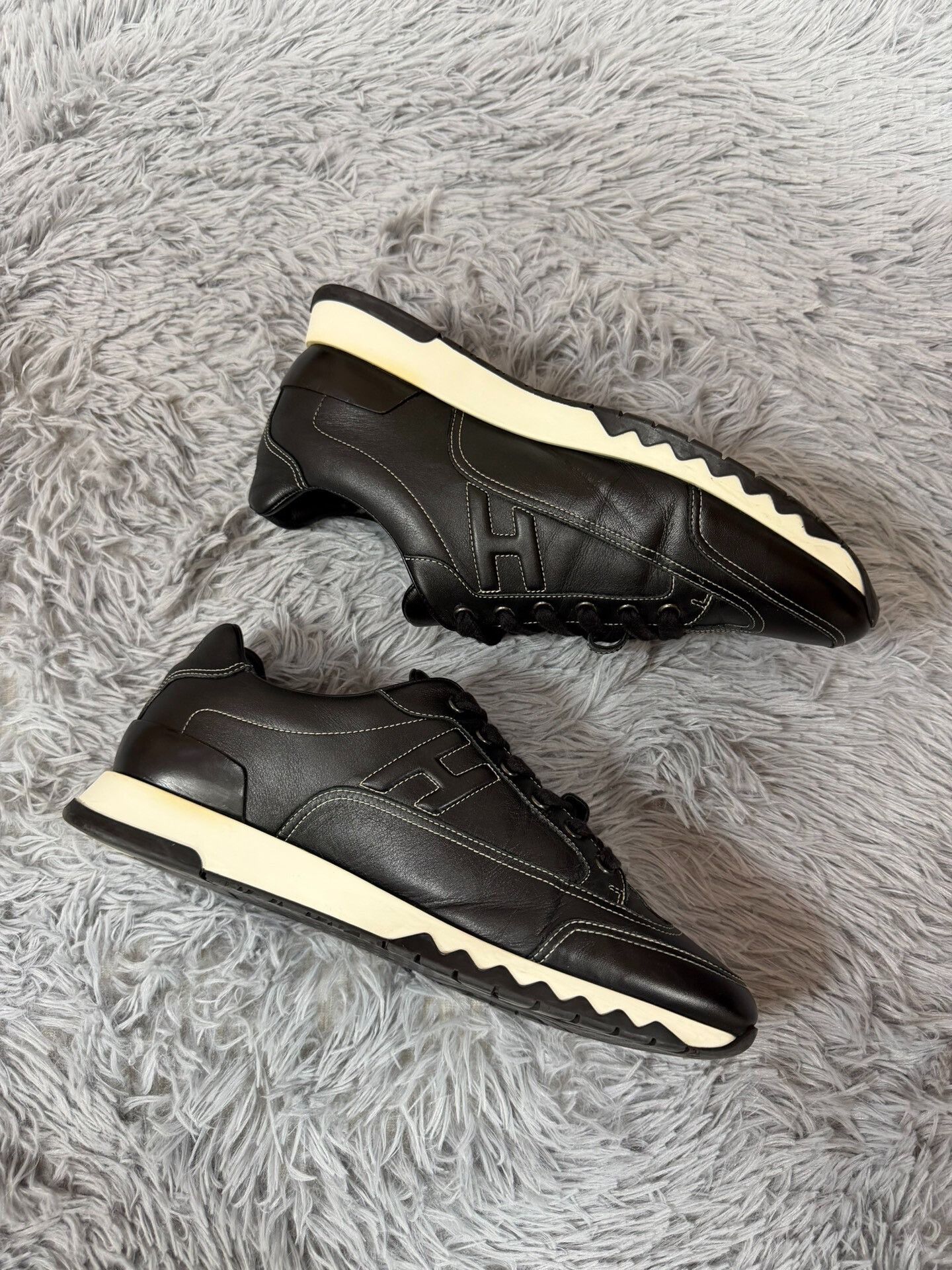 Hermes Hermes Casual Black Lowtop Sneakers 9 Men Size US 9 / EU 42 - 3 Thumbnail