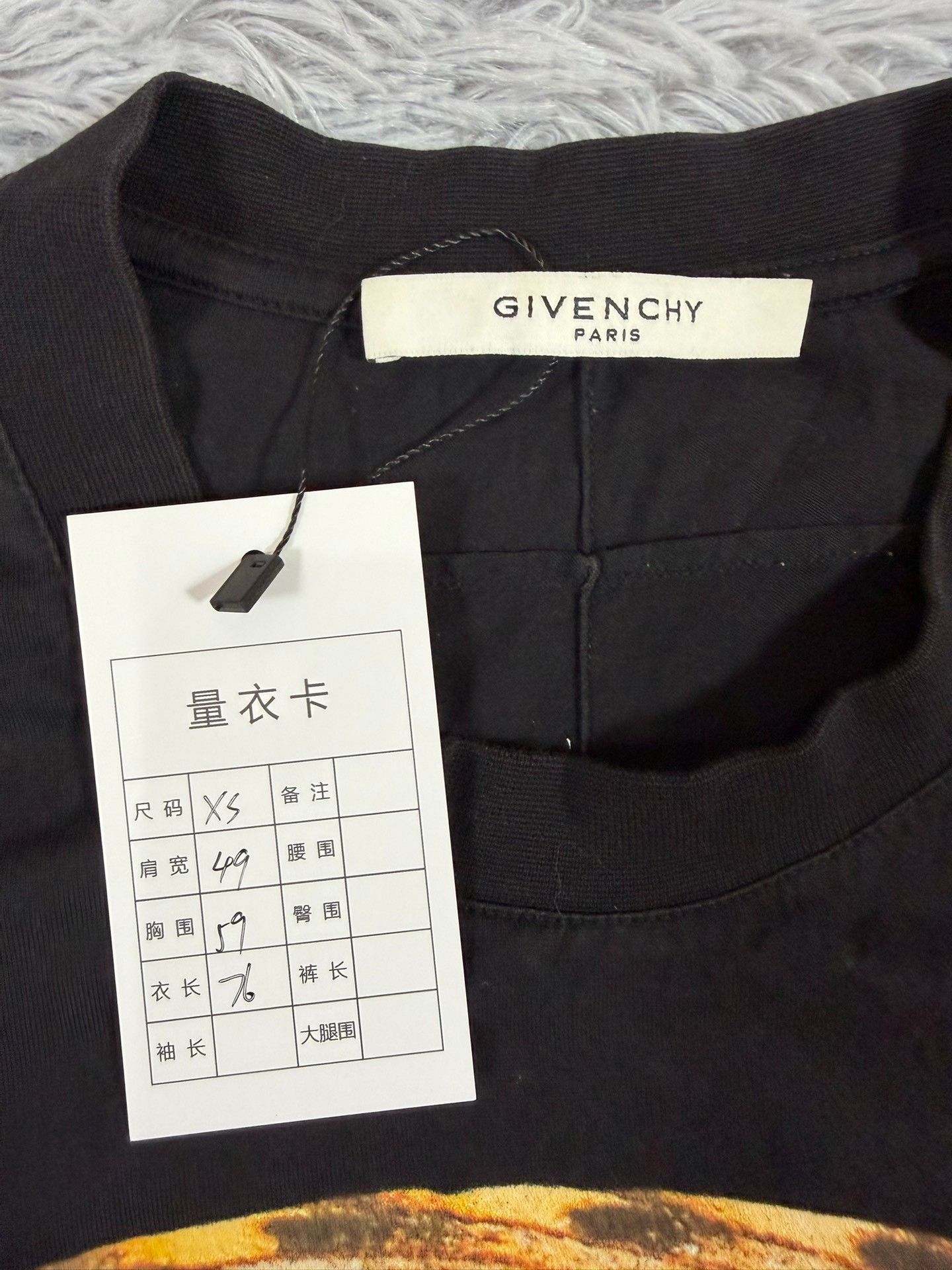 Givenchy Givenchy T-Shirt XS Women Size XS / US 0-2 / IT 36-38 - 3 Thumbnail