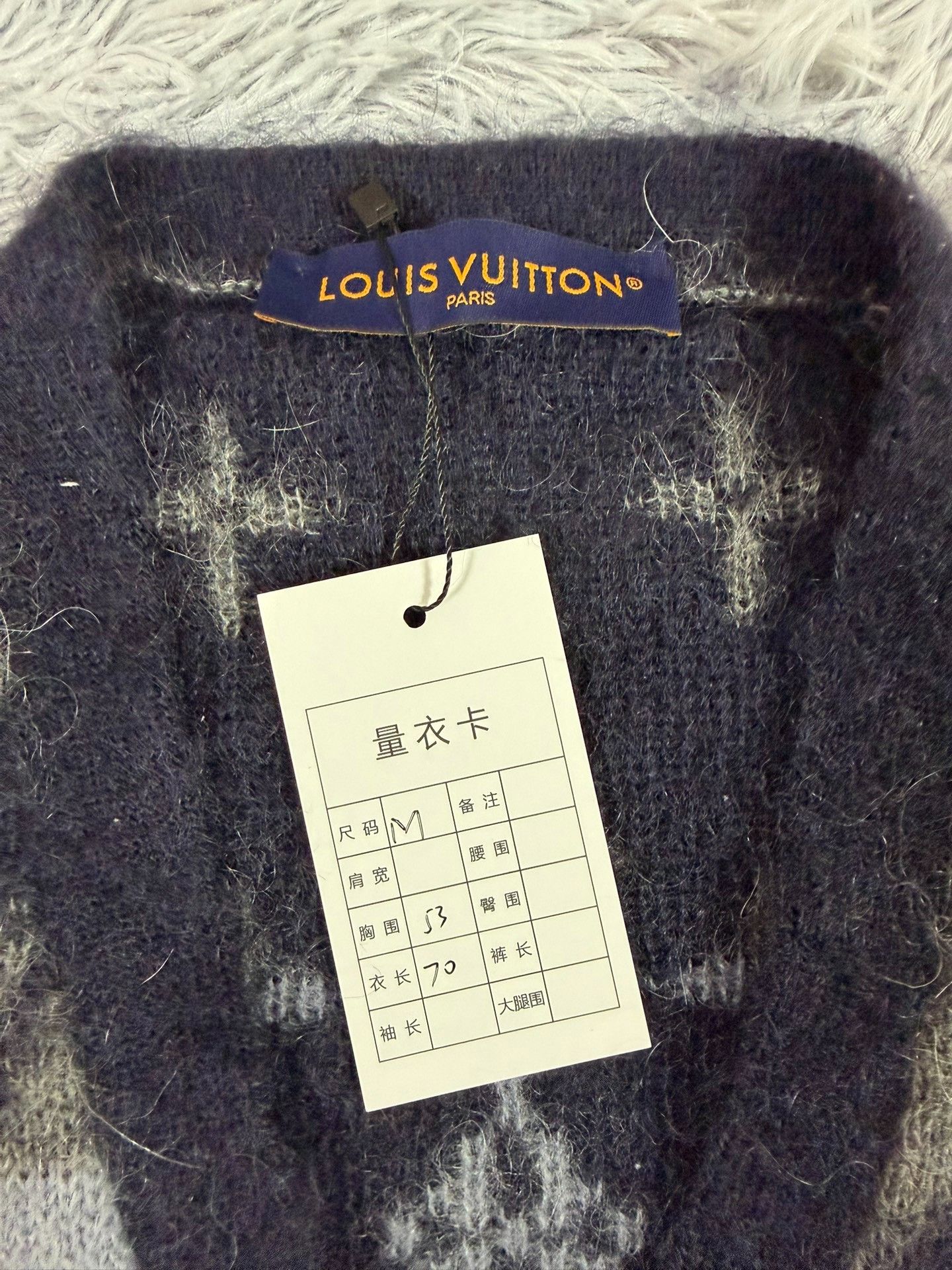 Louis Vuitton Louis Vuitton Jacket M Women Size M / US 6-8 / IT 42-44 - 3 Thumbnail