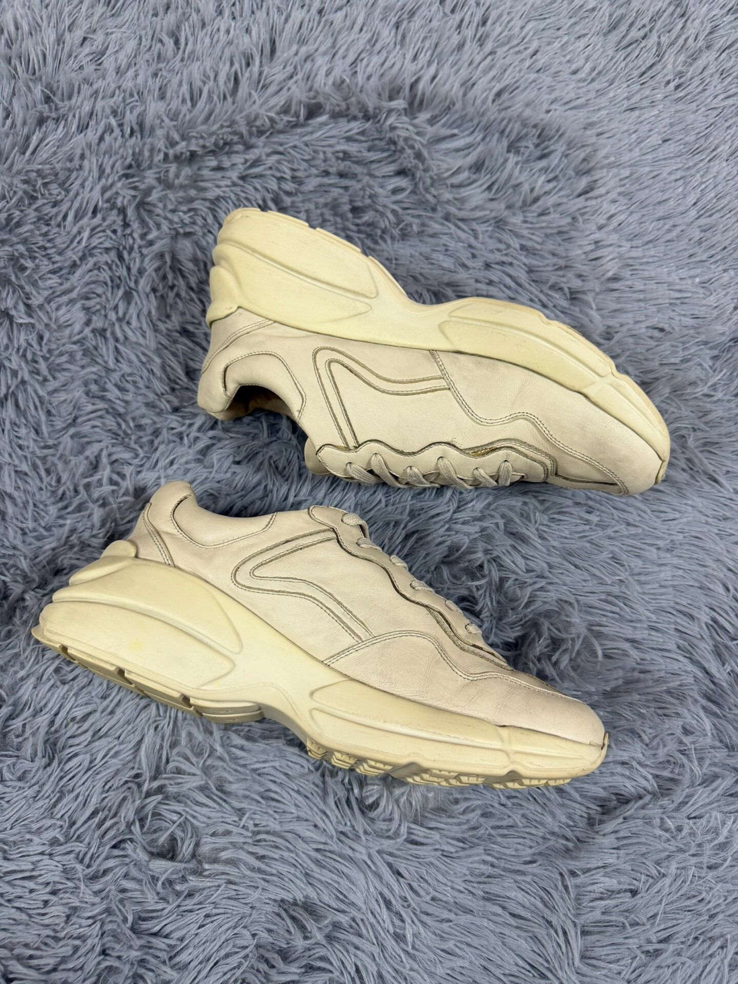 Gucci Gucci Distressed Lowtop Sneakers 8 Men Size US 8 / EU 41 - 3 Thumbnail