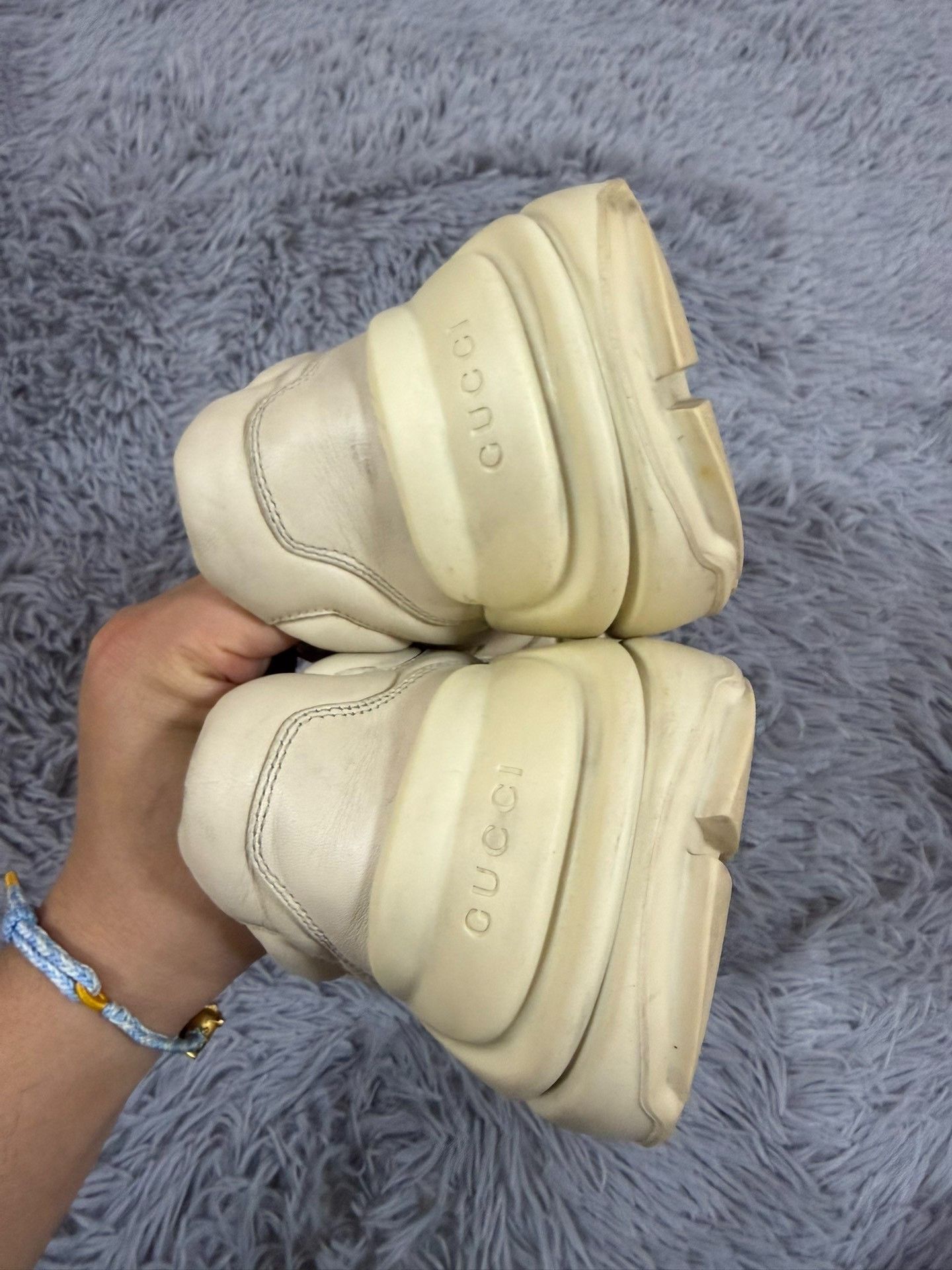 Gucci Gucci Distressed Lowtop Sneakers 8 Men Size US 8 / EU 41 - 4 Thumbnail