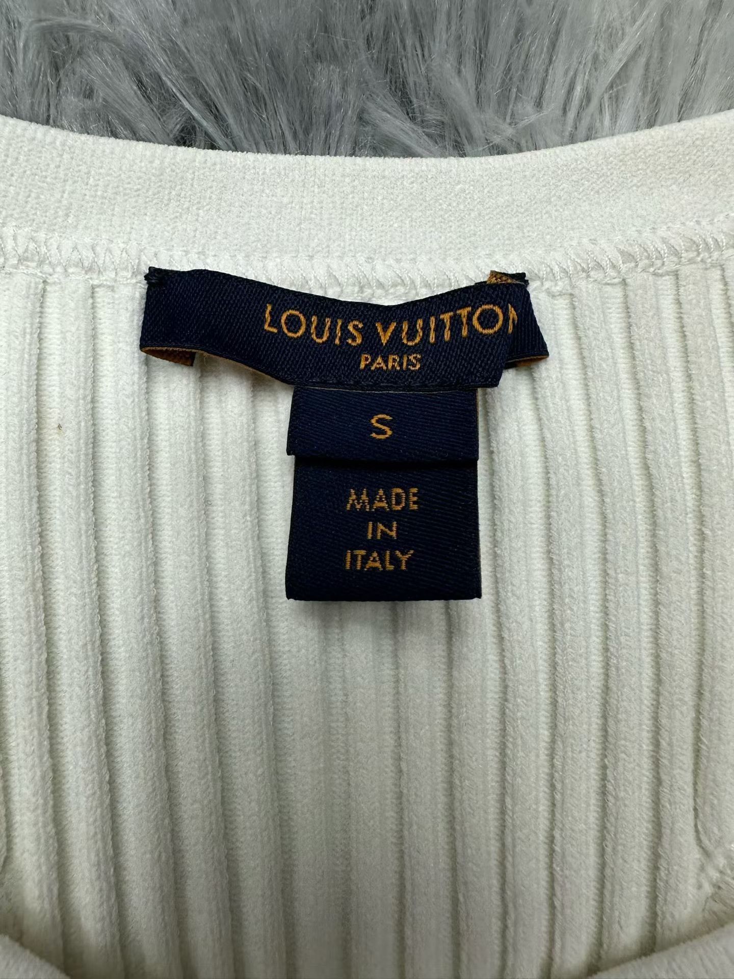 Louis Vuitton Louis Vuitton Tank Top S Women Size S / US 4 / IT 40 - 3 Thumbnail