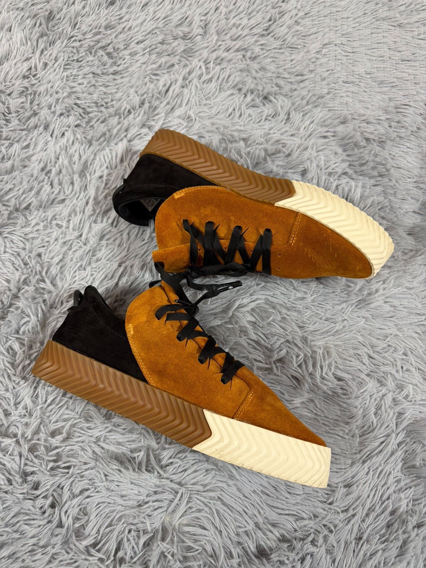 Adidas Adidas Orange Lowtop Sneakers 9 Men Size US 9 / EU 42 - 3 Thumbnail