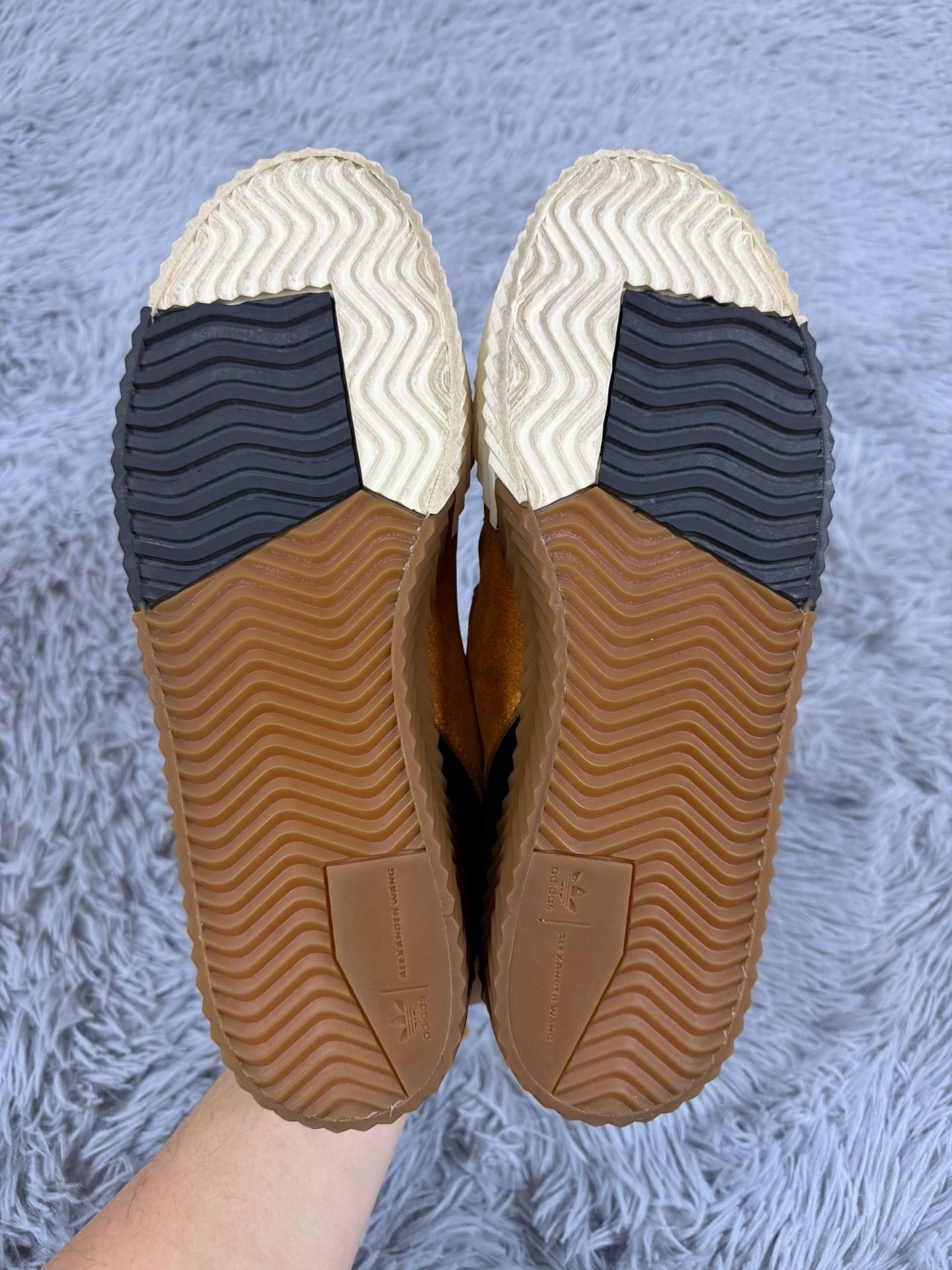 Adidas Adidas Orange Lowtop Sneakers 9 Men Size US 9 / EU 42 - 5 Thumbnail