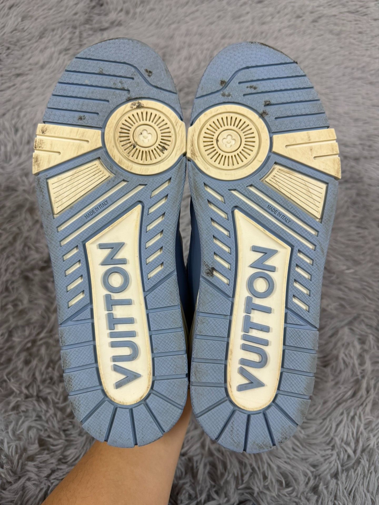 Louis Vuitton Louis Vuitton Training Blue Lowtop Sneakers 9.5 Men Size US 9.5 / EU 42-43 - 5 Thumbnail