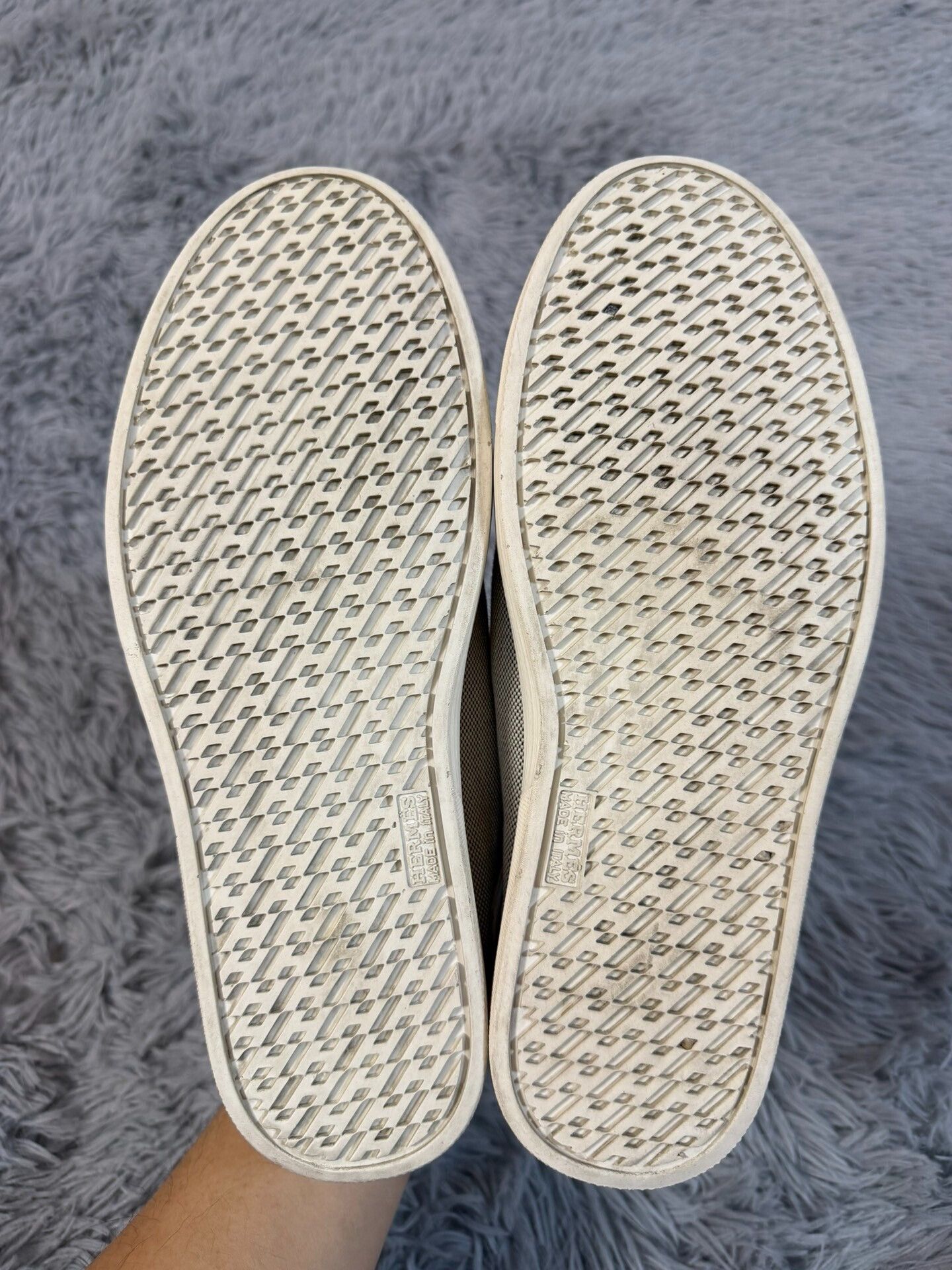 Hermes Hermes Casual Gray Lowtop Sneakers 8.5 Men Size US 8.5 / EU 41-42 - 5 Thumbnail