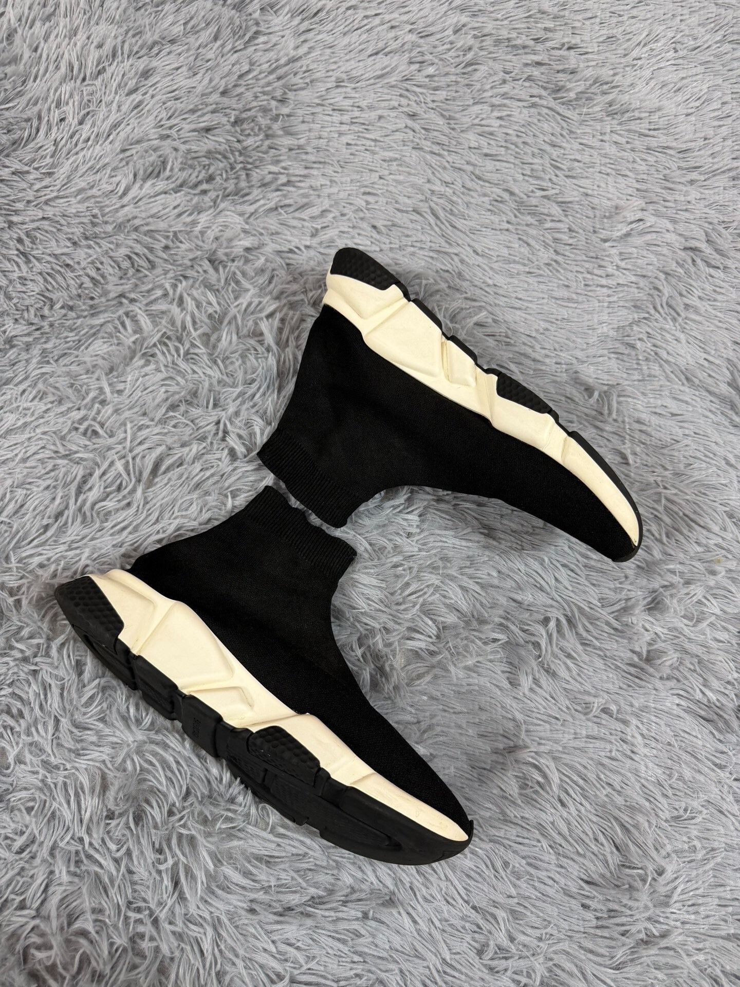 Balenciaga Balenciaga Black Lowtop Sneakers 8 Men Size US 8 / EU 41 - 3 Thumbnail