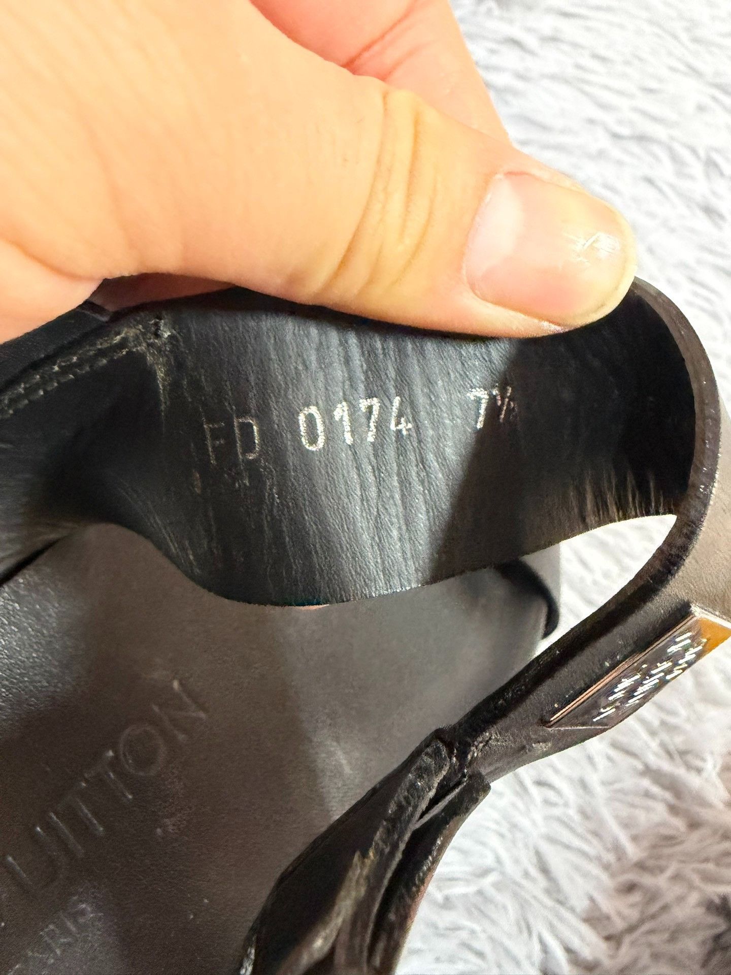 Louis Vuitton Louis Vuitton Black Sandals 8.5 Men Size US 8.5 / EU 41-42 - 4 Thumbnail