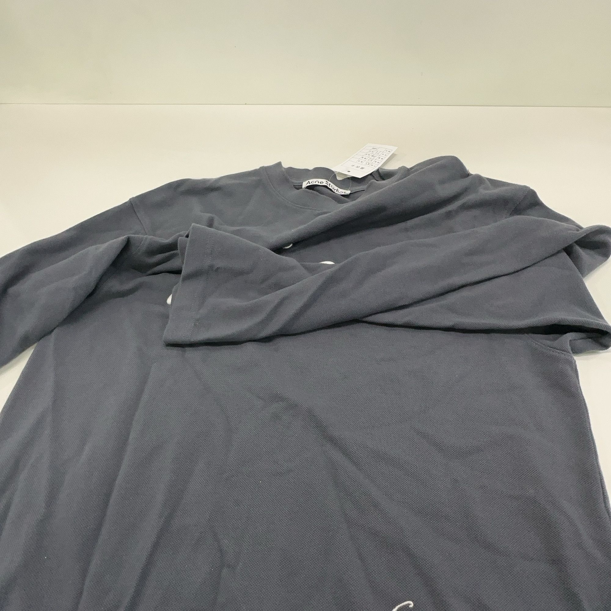 Acne Studios Acne Studios Embroidered Logo Long Sleeve T-Shirt XXS Size US XXS / EU 40 - 7 Thumbnail