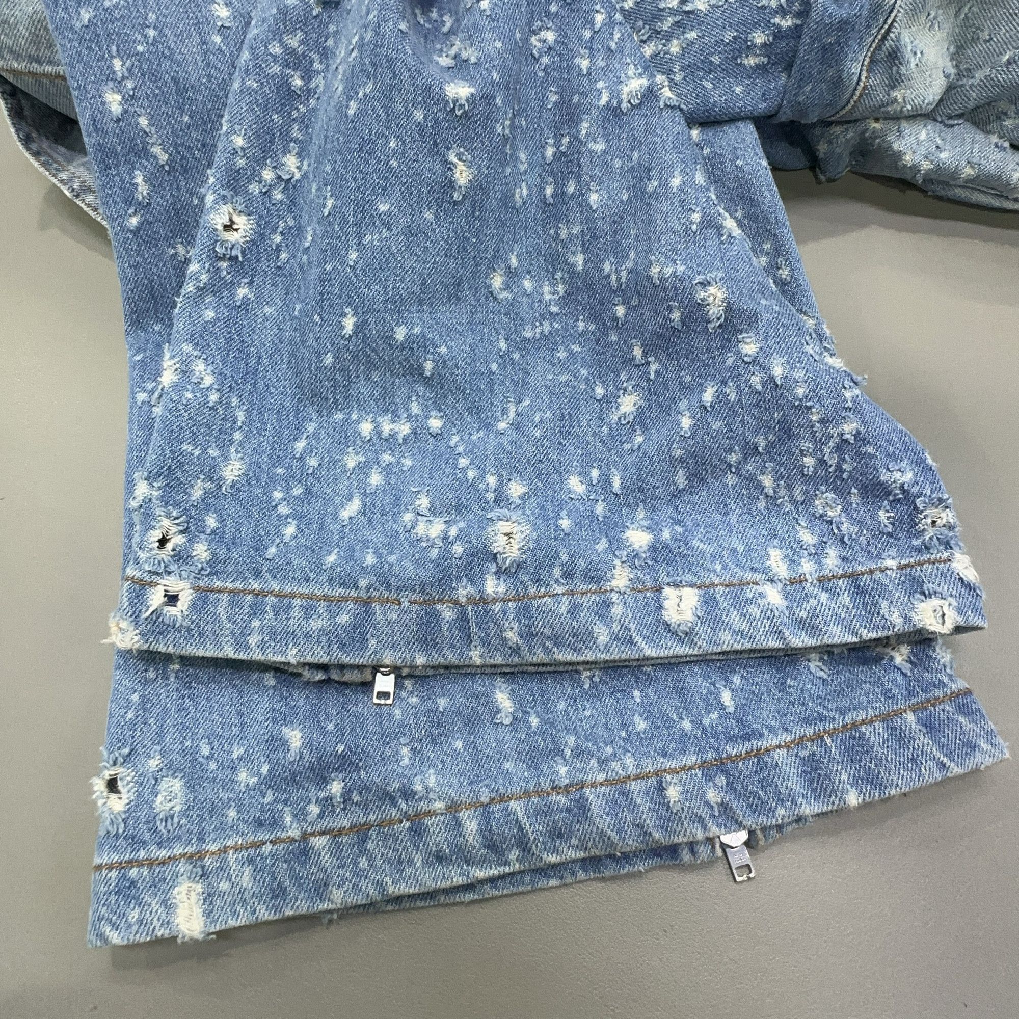 Acne Studios Acne Studios Distressed Zipper Cargo Jeans 36 Size 26" / US 2 / IT 38 - 11 Thumbnail