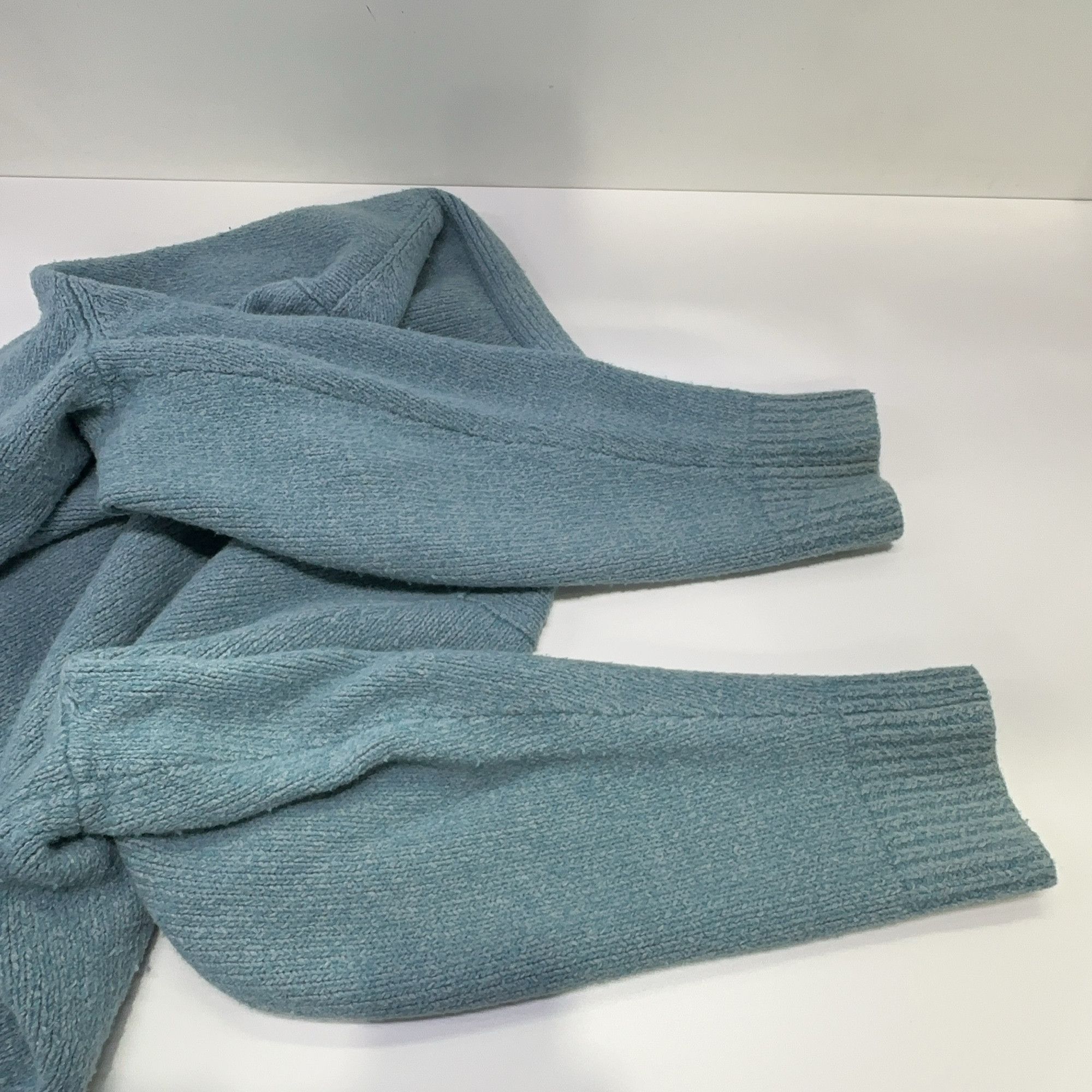 Acne Studios Acne Studios Mineral Blue V-Neck Cardigan XXL Size US XXL / EU 58 / 5 - 16 Thumbnail