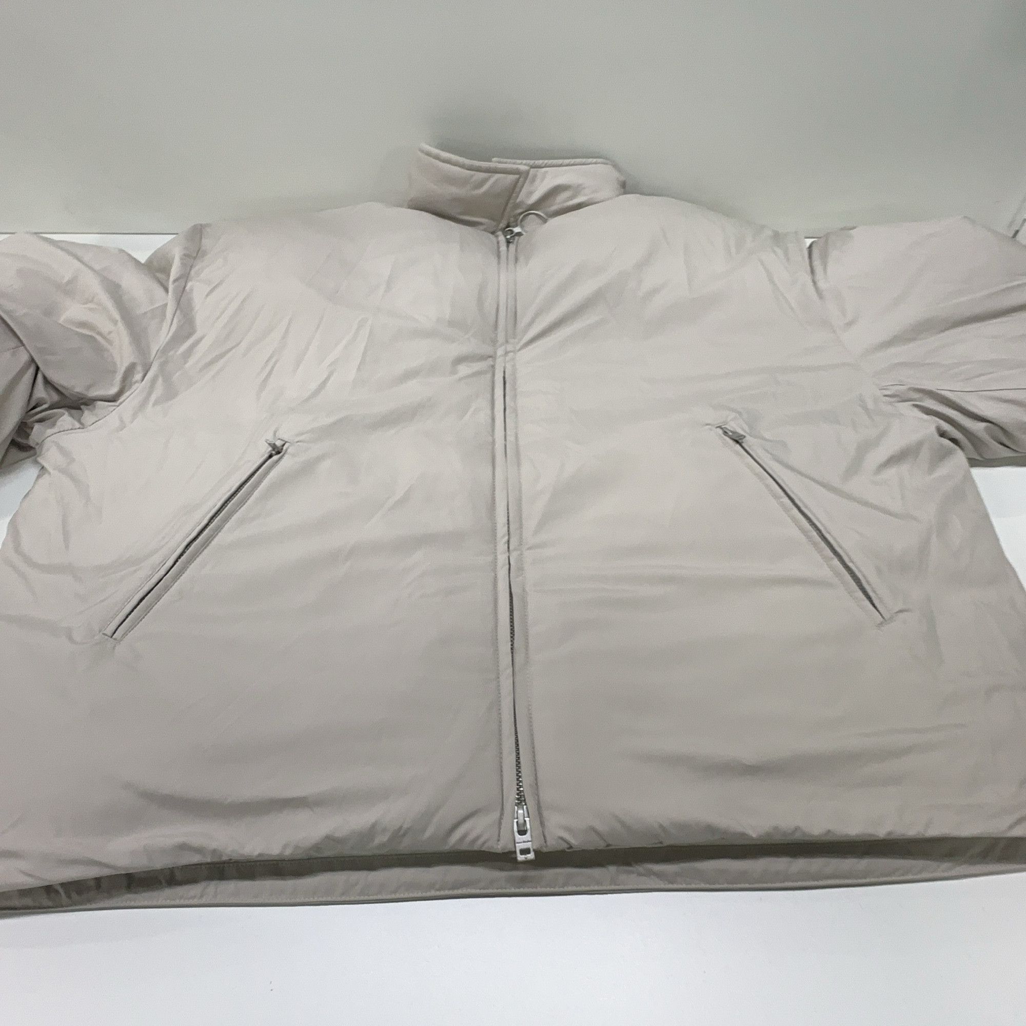 Acne Studios Acne Studios Grey Down Filled Puffer Jacket 46 Size US S / EU 44-46 / 1 - 11 Thumbnail