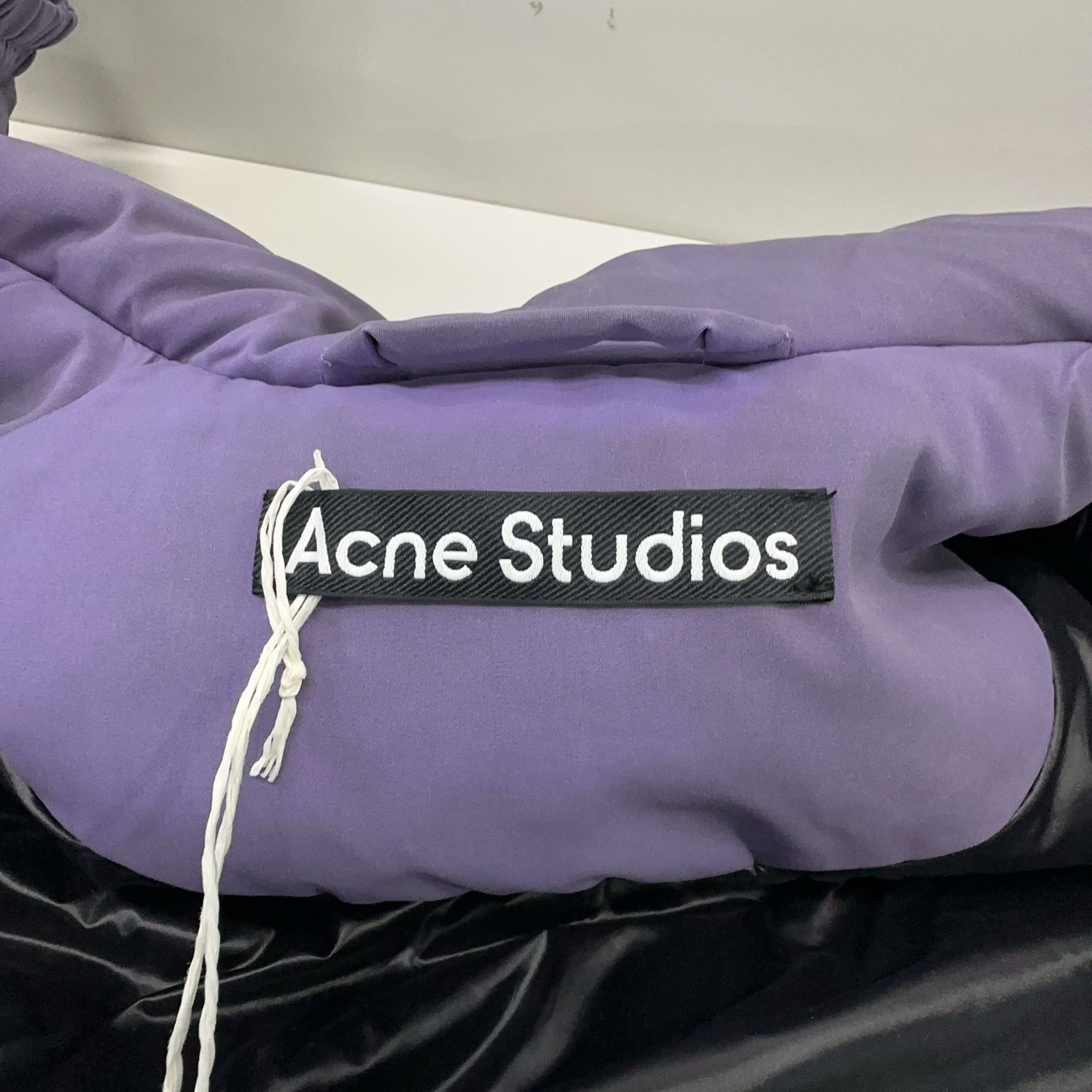 Acne Studios Acne Studios Thermal Zip Stand Collar Jacket L Size US L / EU 52-54 / 3 - 4 Thumbnail