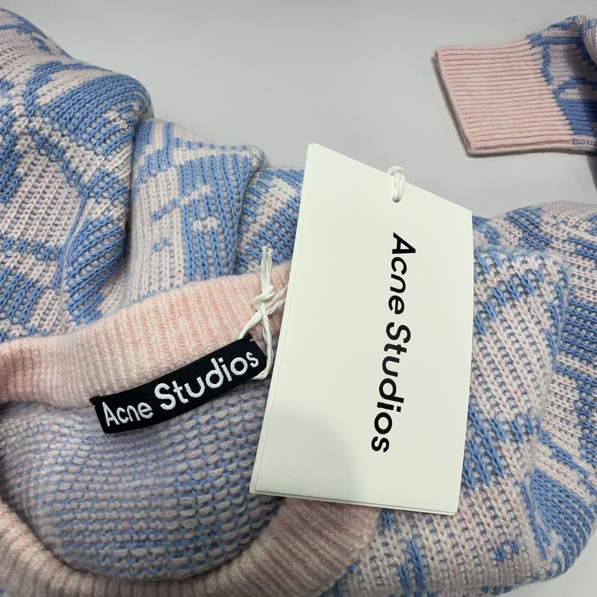 Acne Studios Acne Studios Face Monogram Wool Sweater XS Size US XS / EU 42 / 0 - 5 Thumbnail