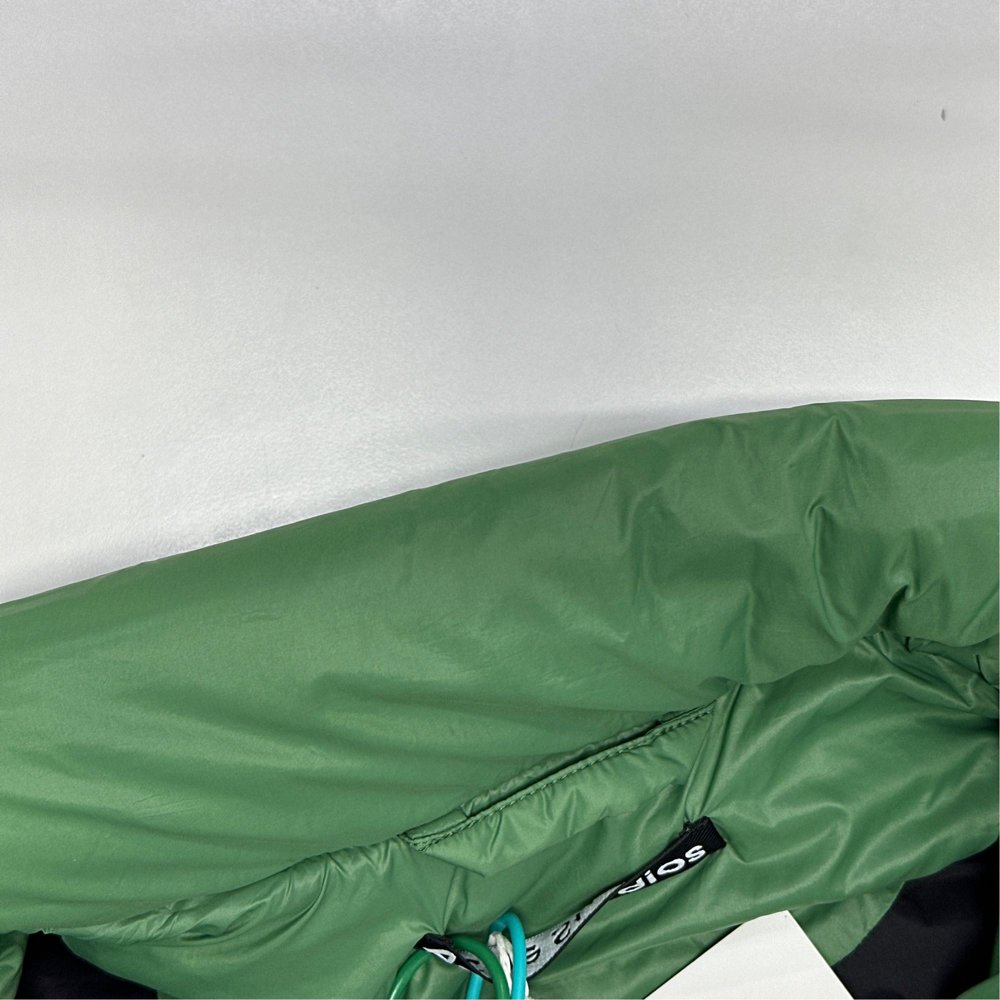 Acne Studios Acne Studios Face Patch Puffer Jacket XS Size US XS / EU 42 / 0 - 5 Thumbnail