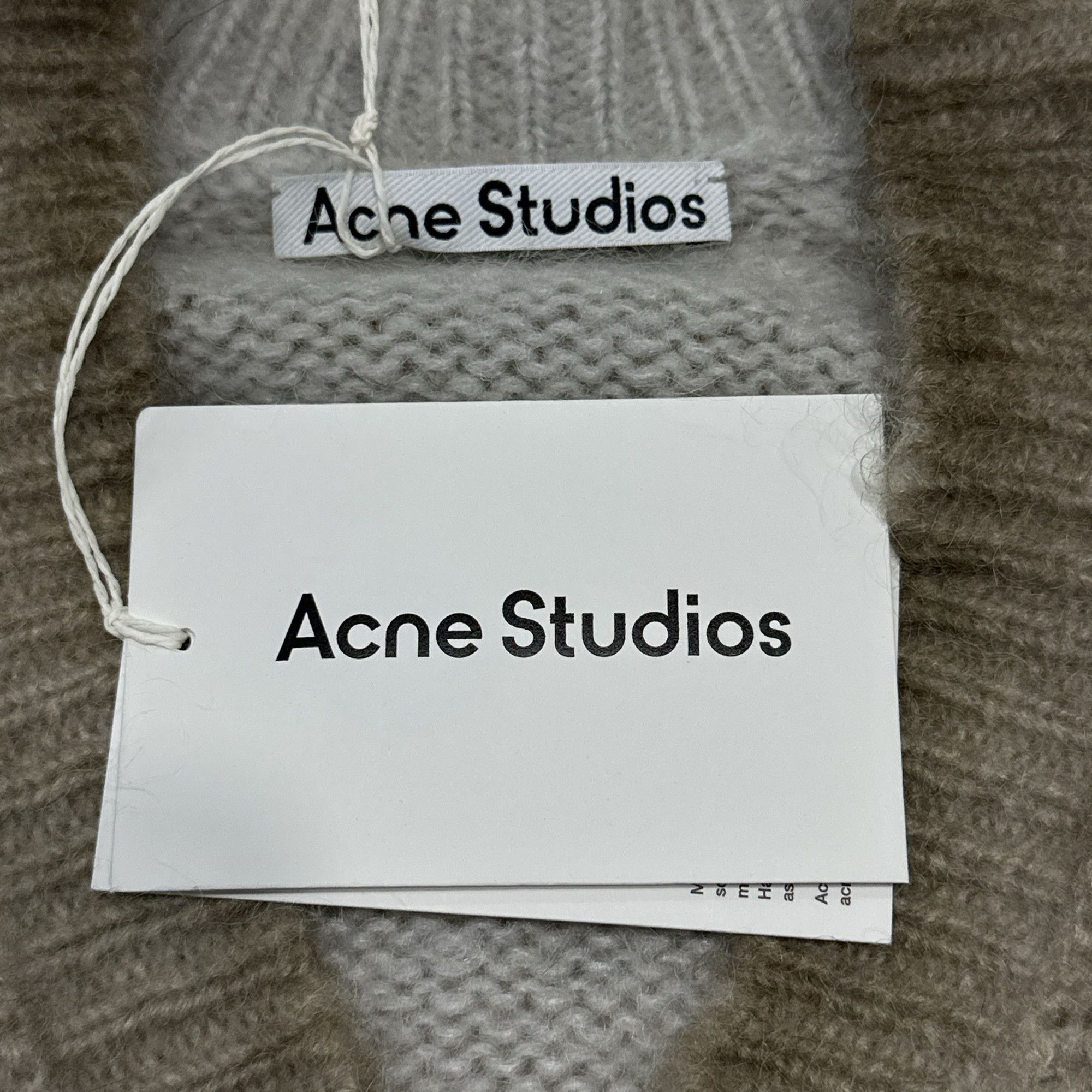 Acne Studios Acne Studios Mohair Blend Cardigan M Size M / US 6-8 / IT 42-44 - 4 Thumbnail