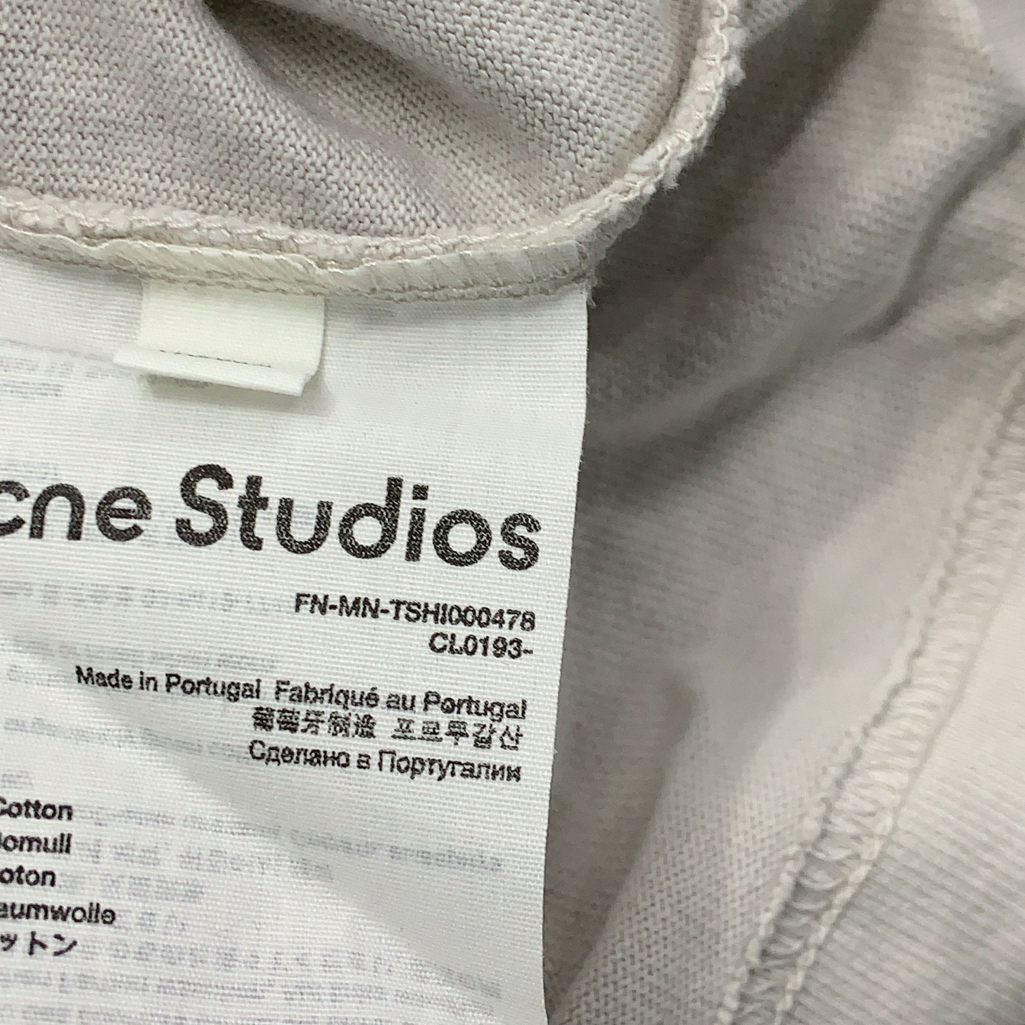 Acne Studios Acne Studios Logo Collar T-Shirt Size M Size US M / EU 48-50 / 2 - 5 Thumbnail