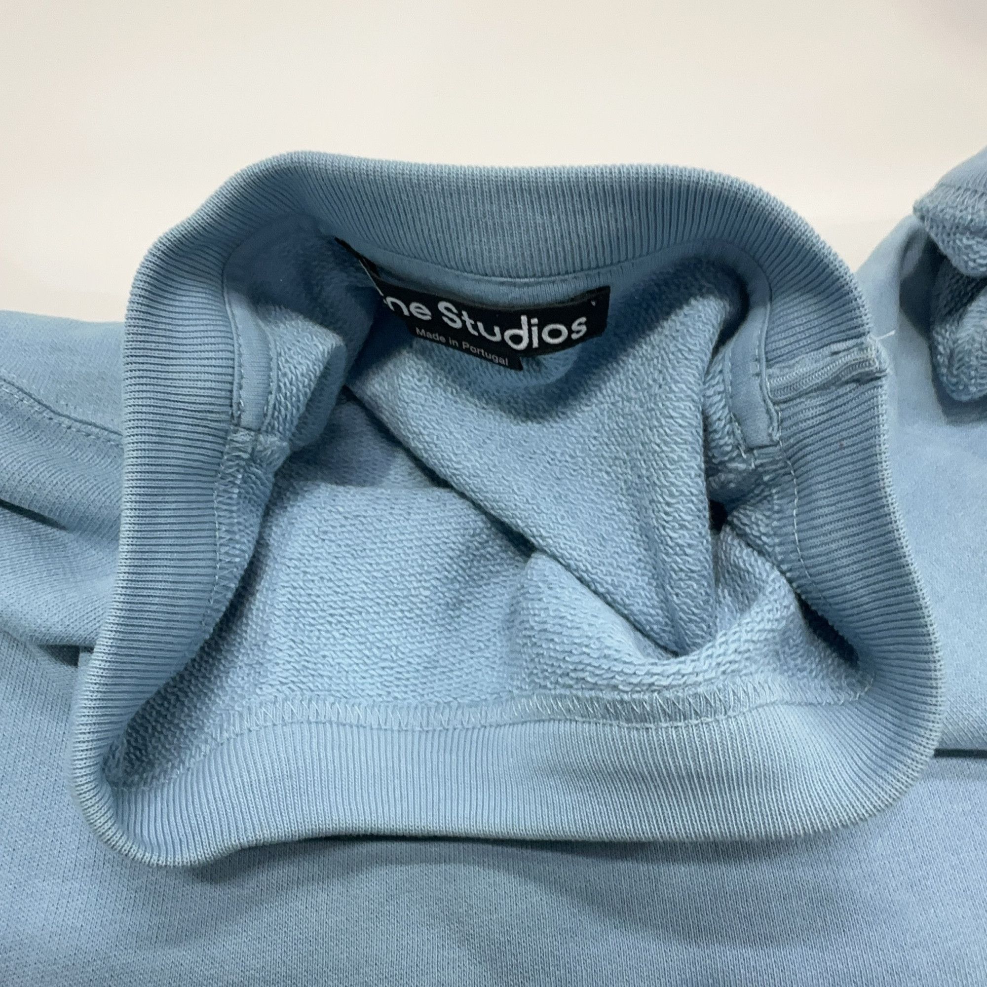 Acne Studios Acne Studios Blue Face Patch Sweatshirt Size M Size US M / EU 48-50 / 2 - 7 Thumbnail