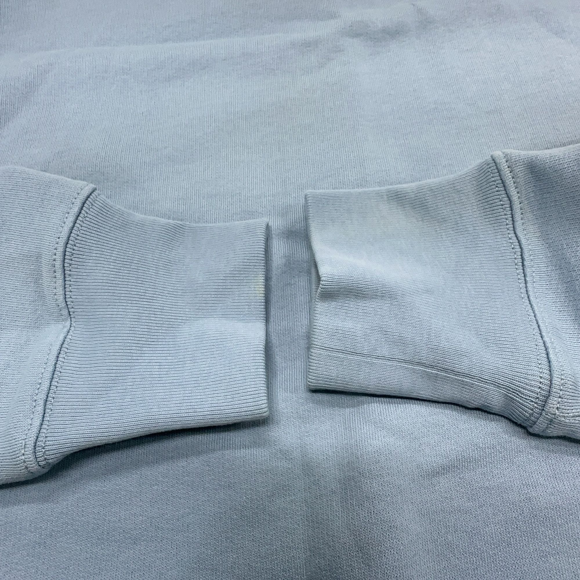 Acne Studios Acne Studios Blue Face Patch Sweatshirt Size M Size US M / EU 48-50 / 2 - 8 Thumbnail