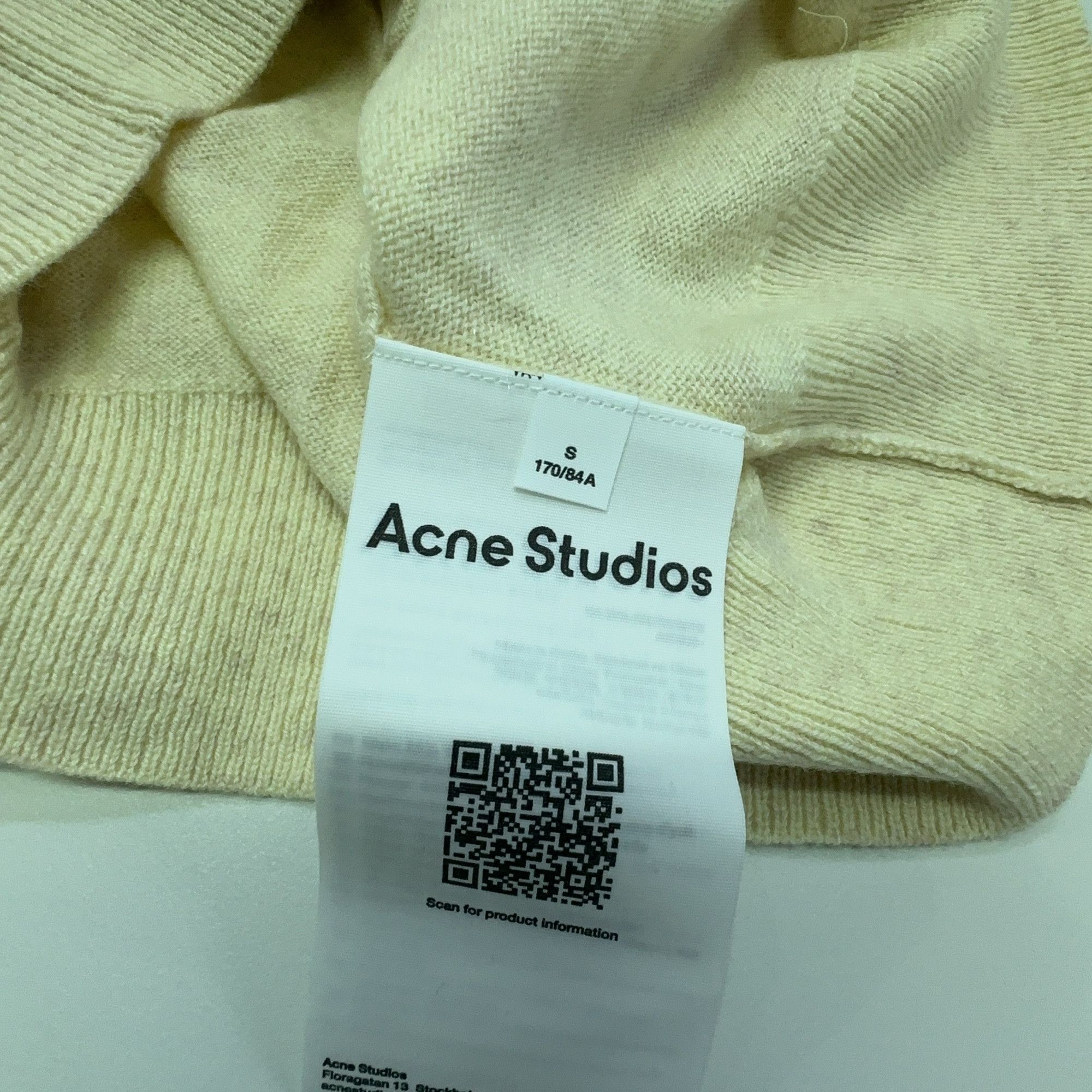 Acne Studios Acne Studios x Moomin Patched Wool Cardigan Size S Size S / US 4 / IT 40 - 5 Thumbnail