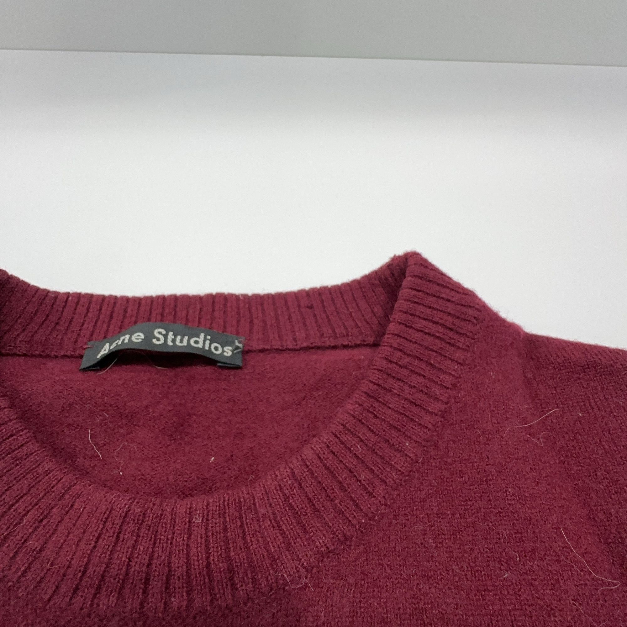 Acne Studios Acne Studios Red Nalon Face Wool Sweater S Size US S / EU 44-46 / 1 - 7 Thumbnail