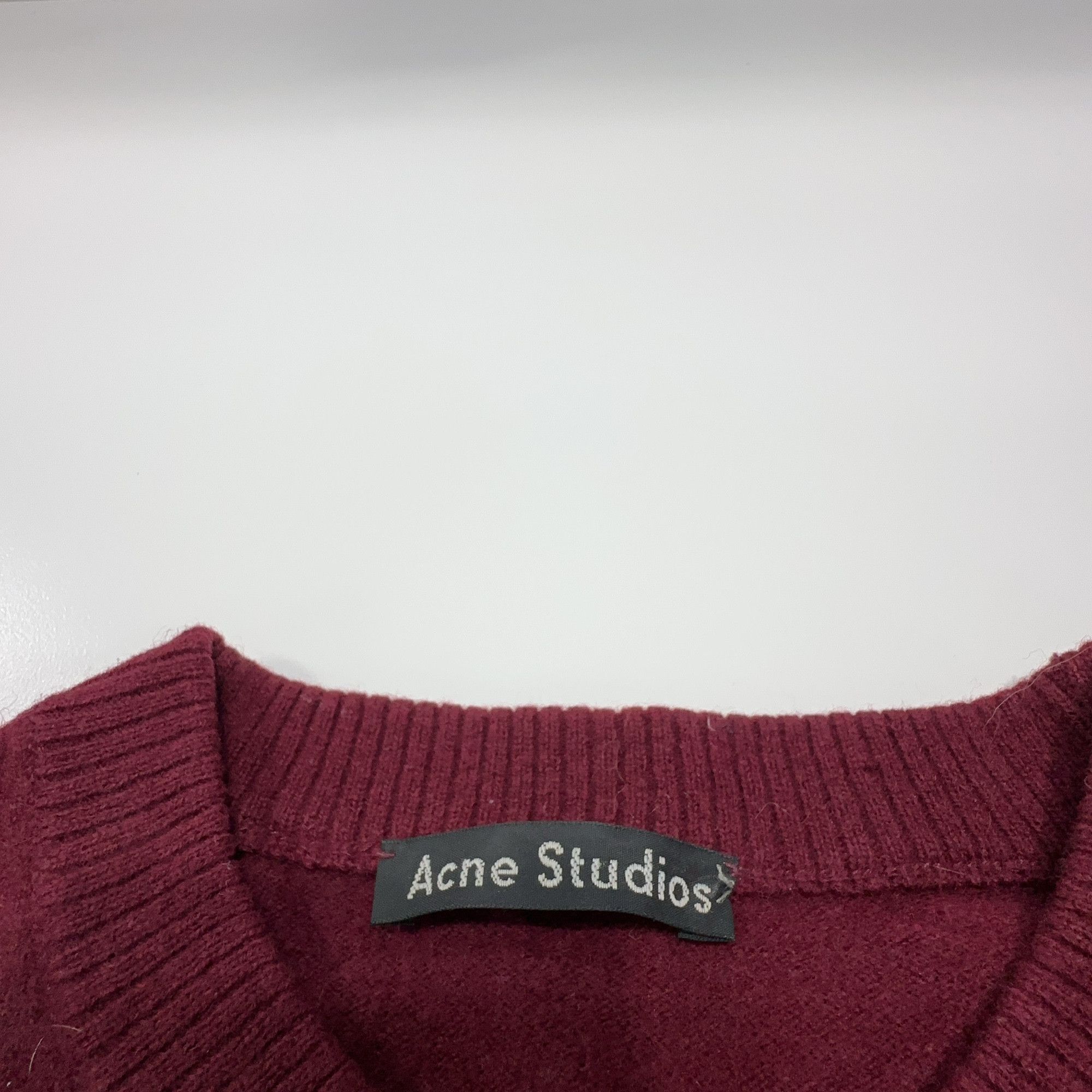 Acne Studios Acne Studios Red Nalon Face Wool Sweater S Size US S / EU 44-46 / 1 - 4 Thumbnail