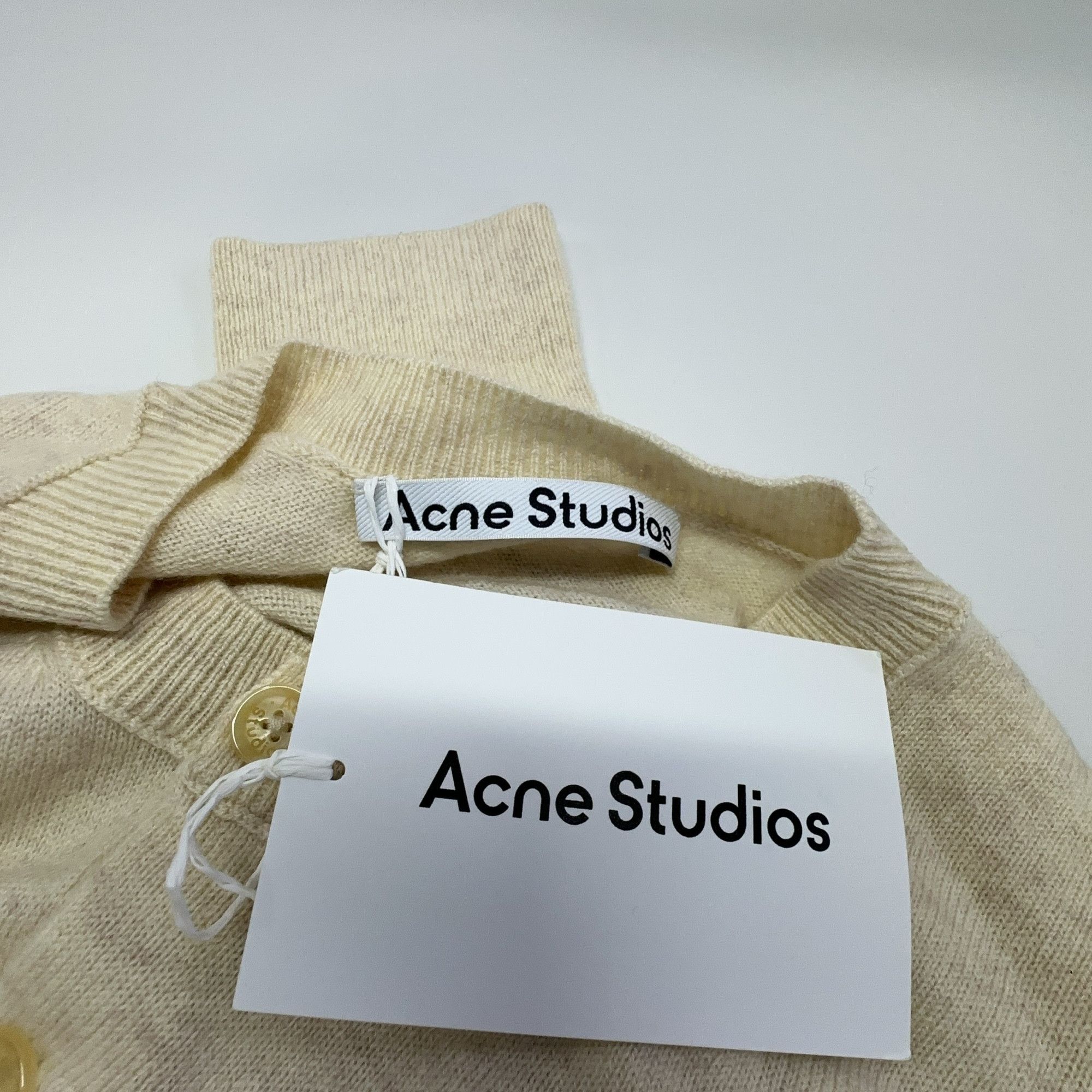 Acne Studios Acne Studios x Moomin Graphic Wool Cardigan M Size M / US 6-8 / IT 42-44 - 4 Thumbnail