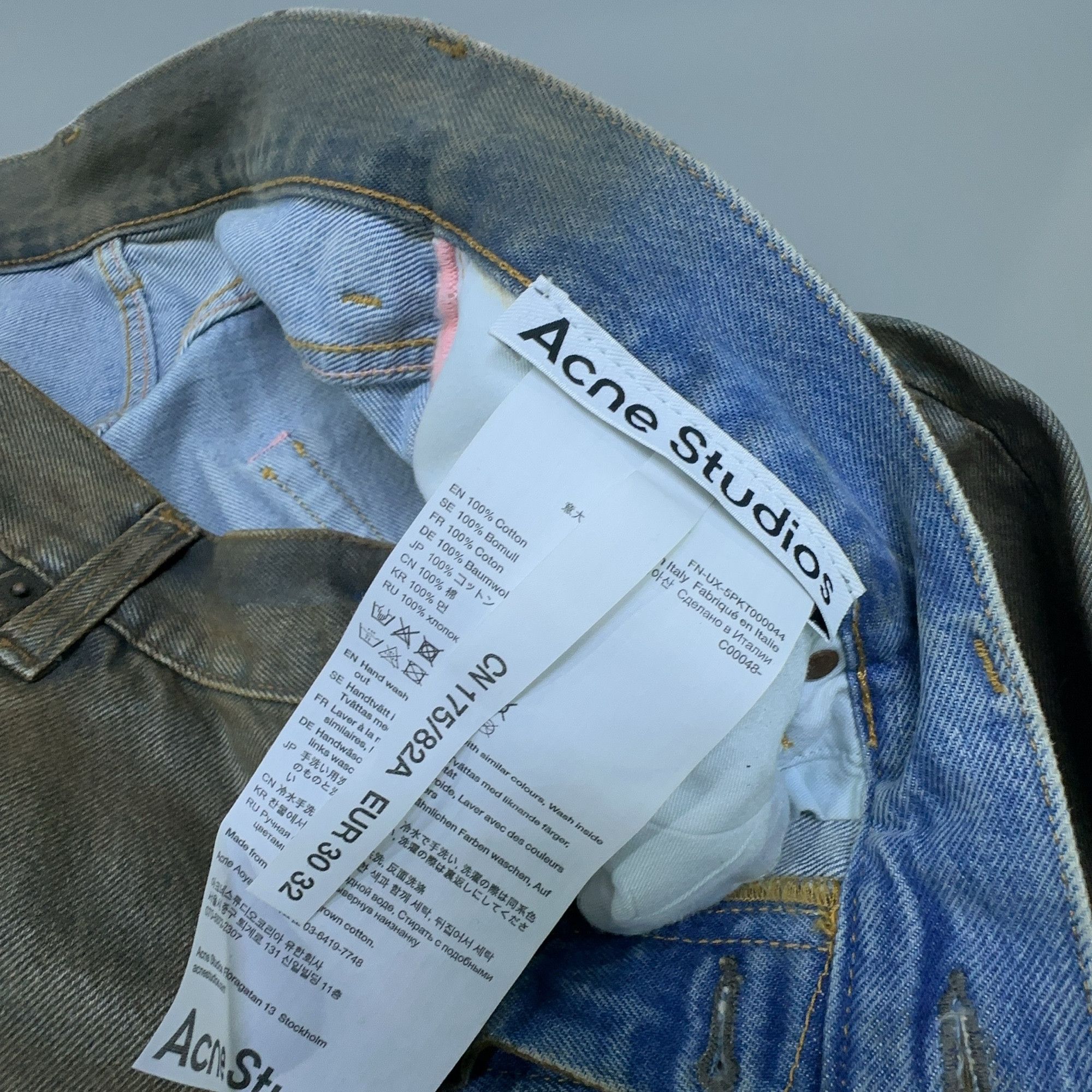 Acne Studios Acne Studios Distressed Waxed Jeans 30/32 Size US 30 / EU 46 - 4 Thumbnail