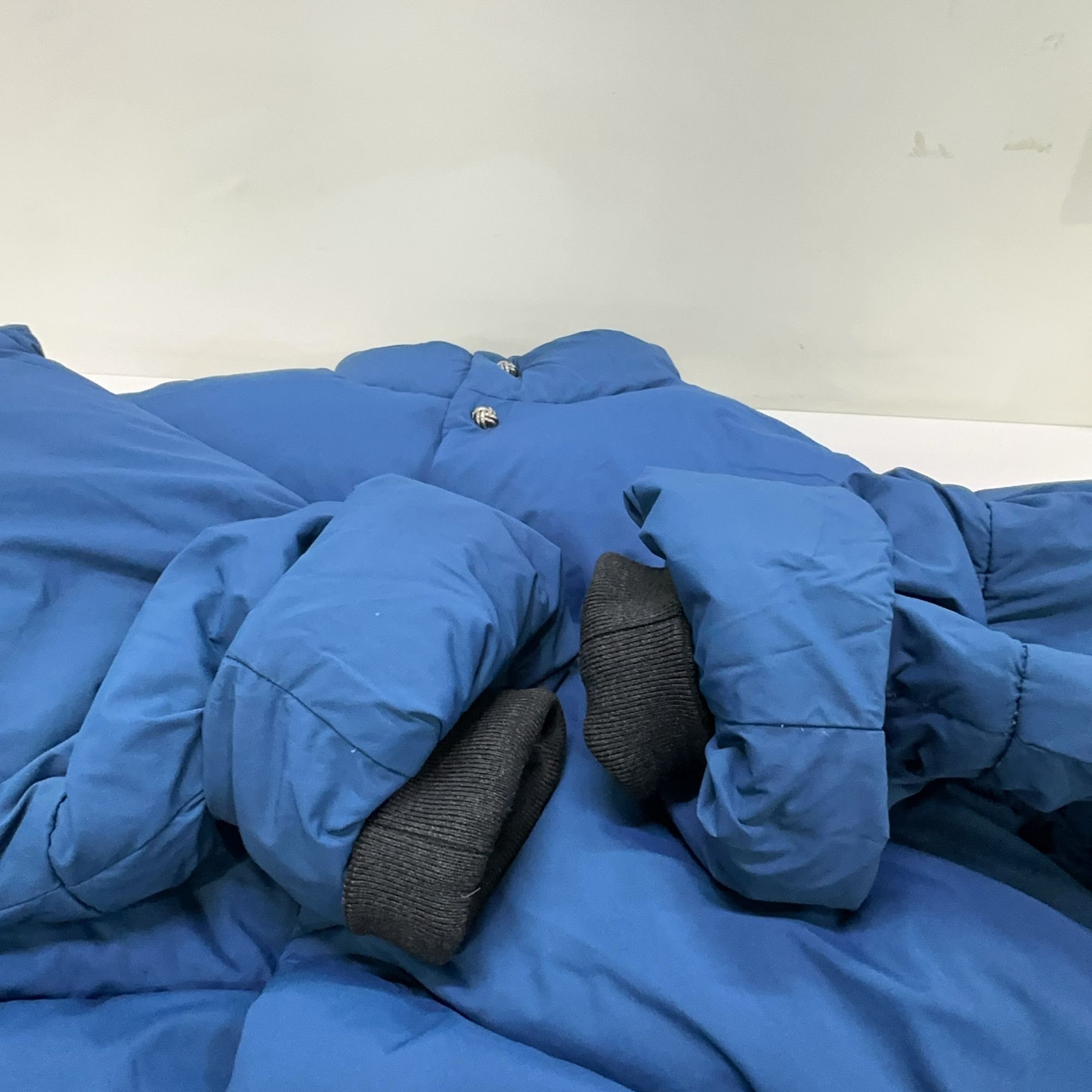 Acne Studios Acne Studios FW21 Blue Puffer Down Jacket Size 44 Size L / US 10 / IT 46 - 10 Thumbnail