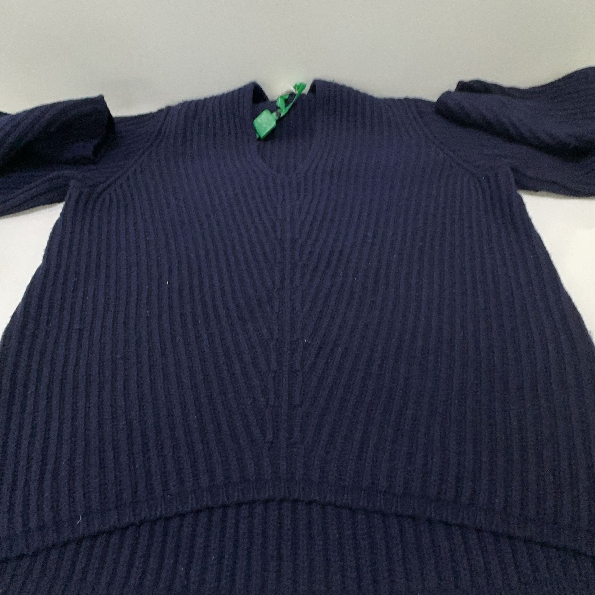 Acne Studios Acne Studios Deborah V-Neck Wool Sweater XS Size XS / US 0-2 / IT 36-38 - 9 Thumbnail