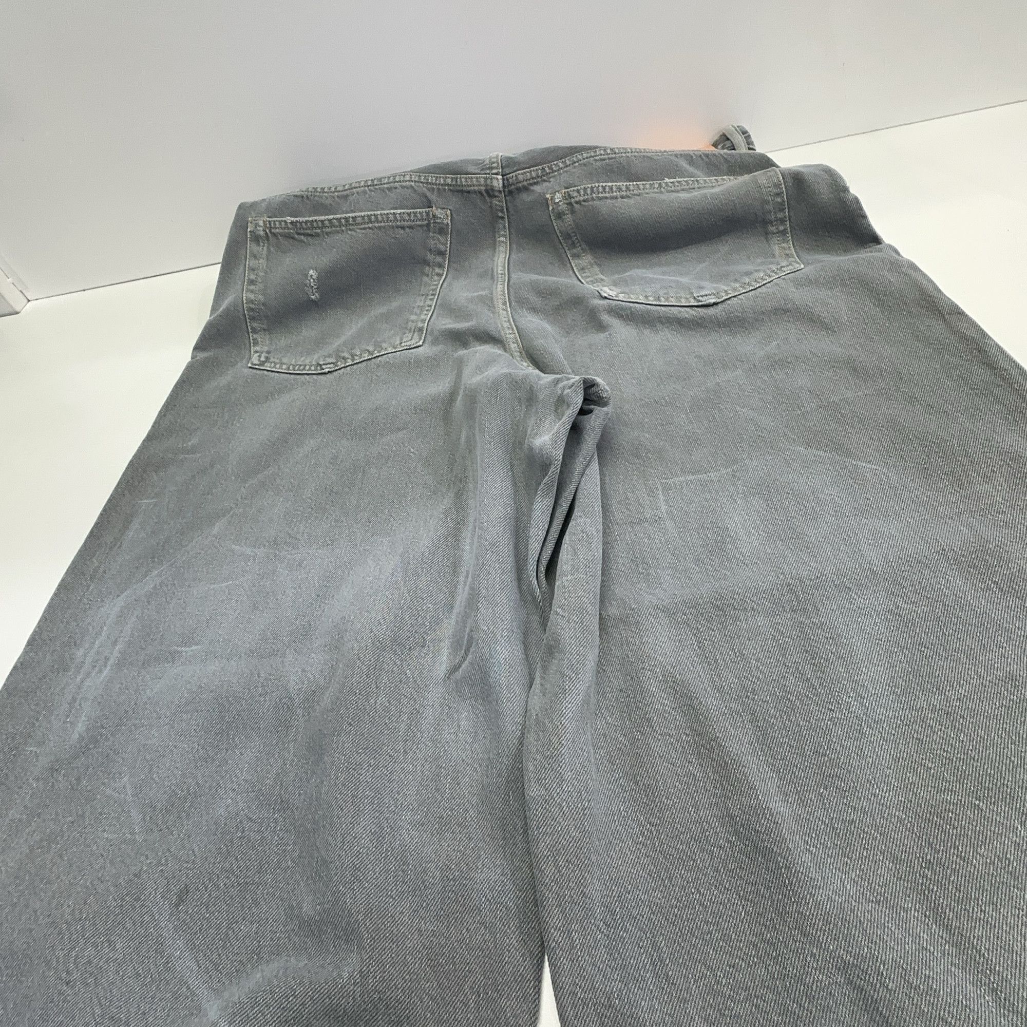 Acne Studios Acne Studios Distressed Cropped Jeans 33 Size US 33 - 9 Thumbnail