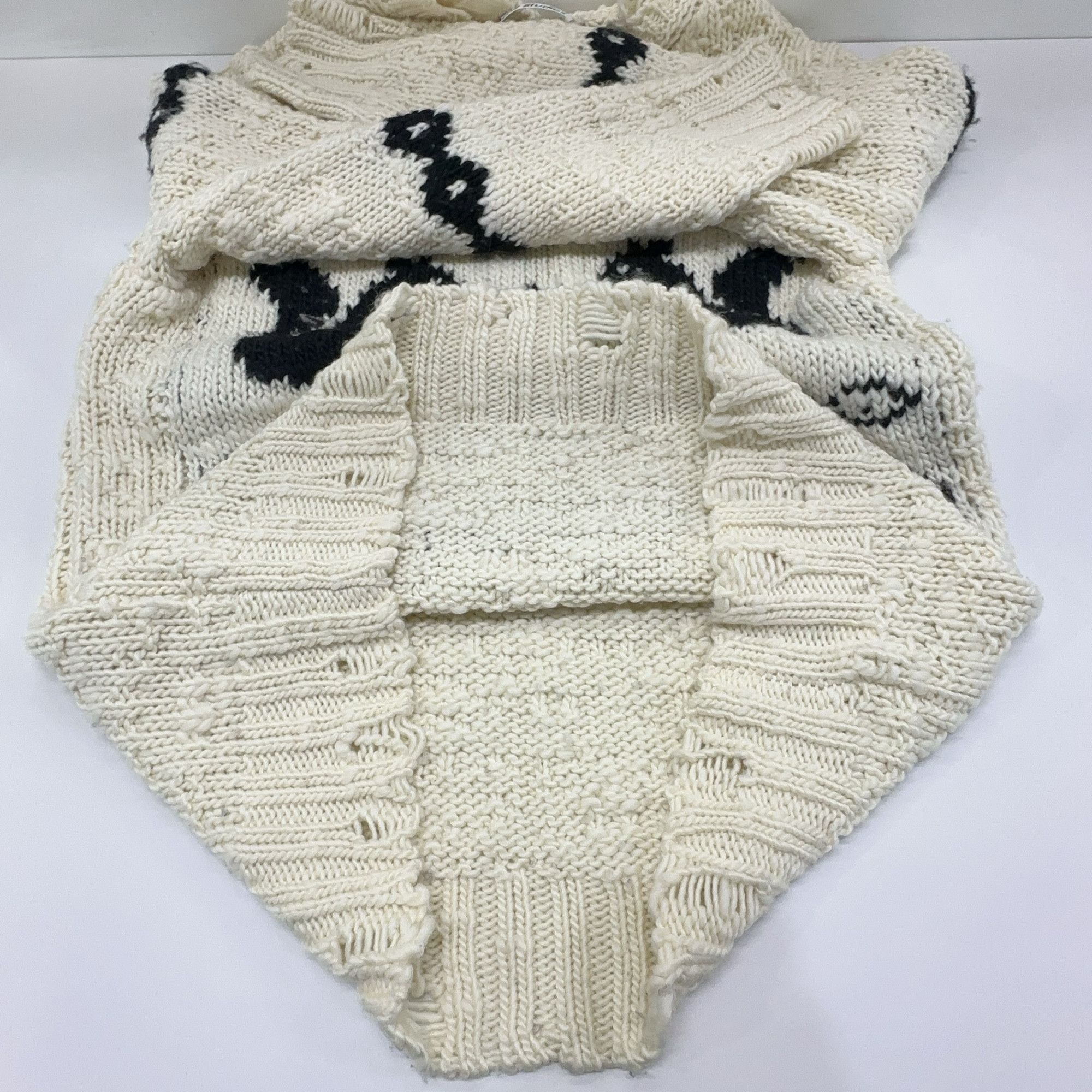 Acne Studios Acne Studios Distressed Squirrel Intarsia Sweater L Size L / US 10 / IT 46 - 11 Thumbnail